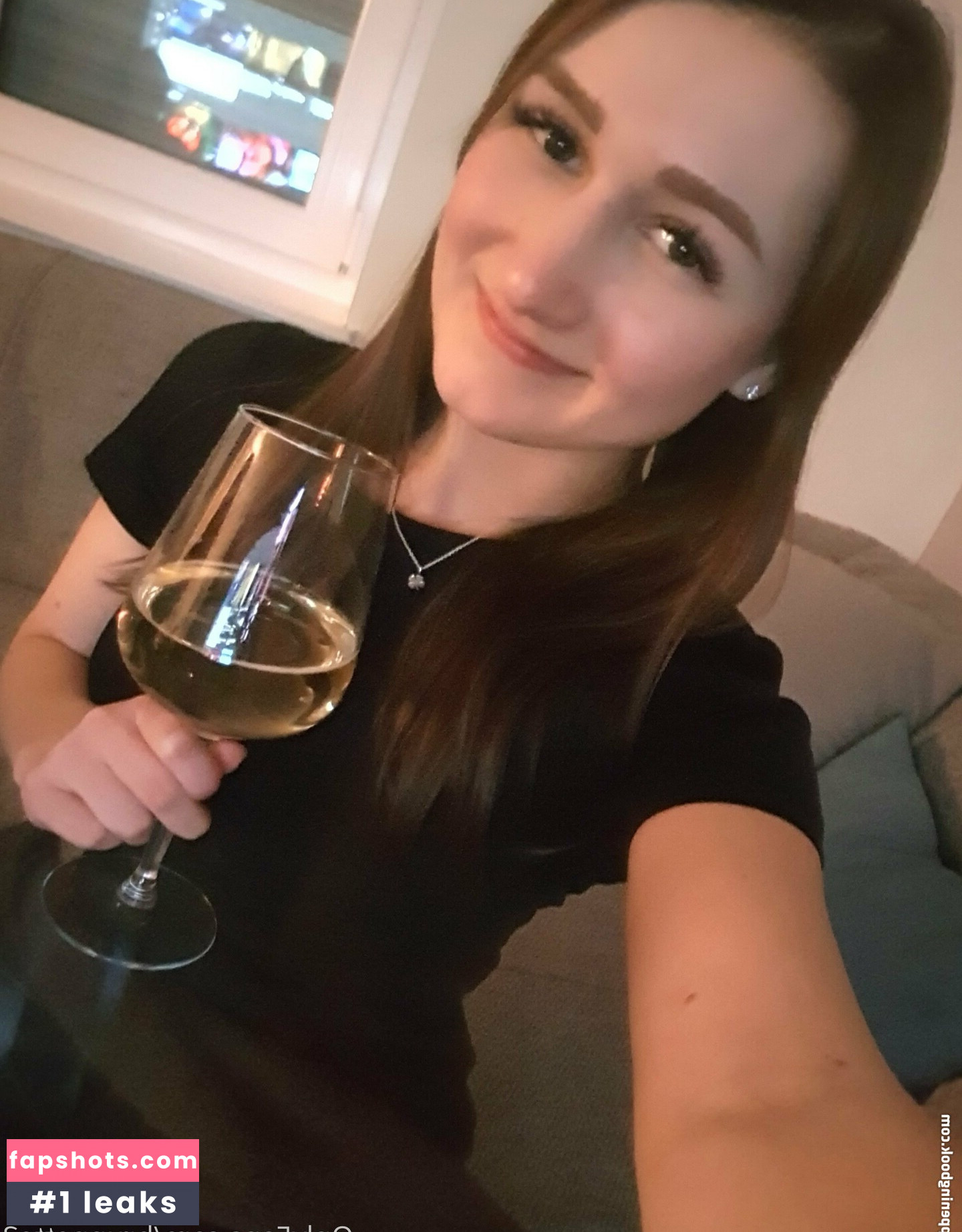 brunnette3 gallery photo #25