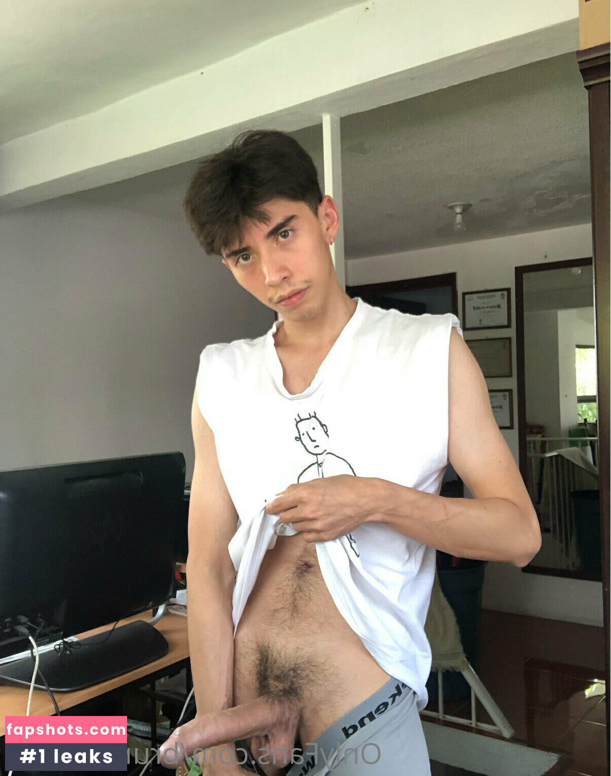 brunosaints_ gallery photo #11