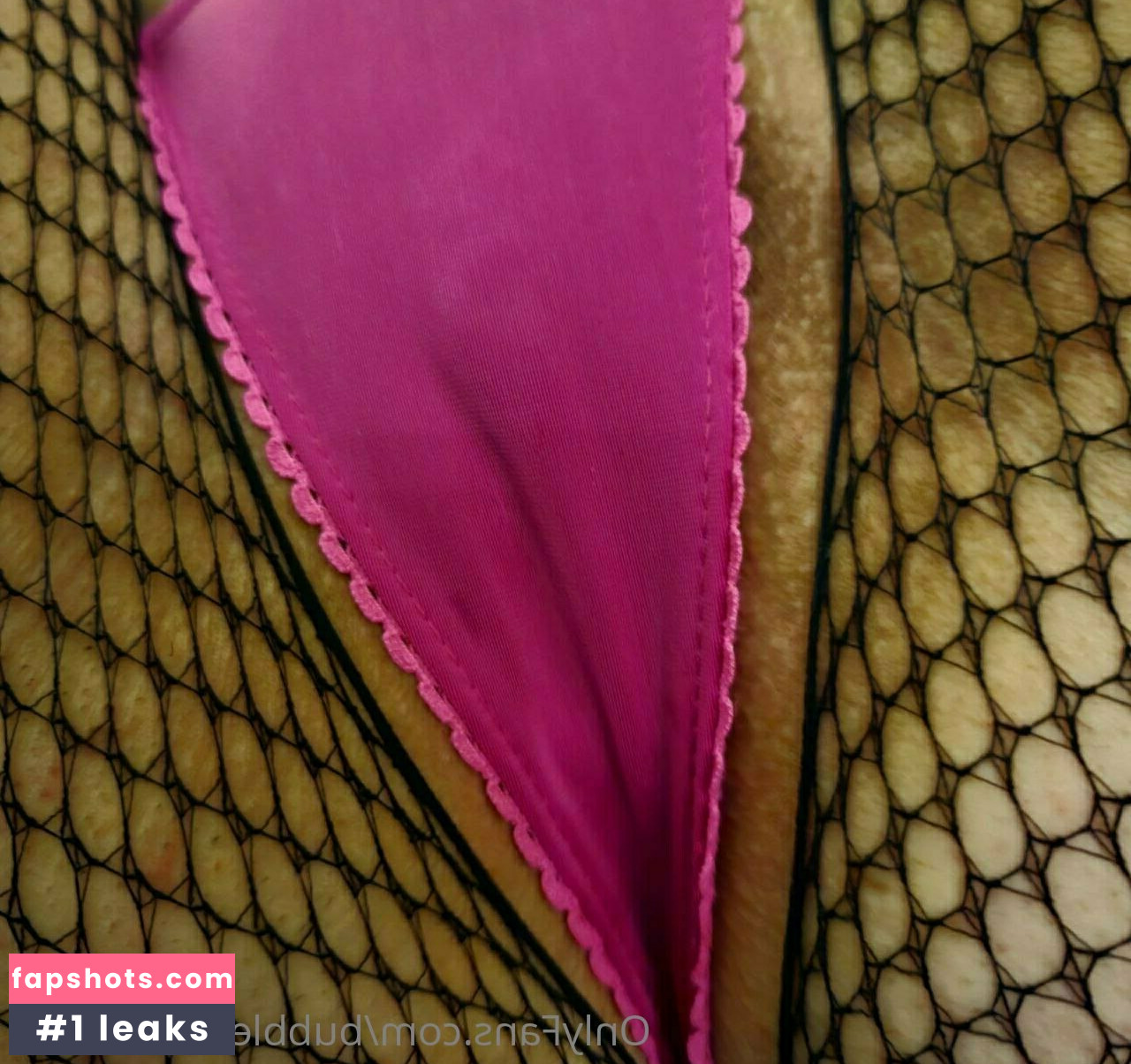 bubblebuttbaby95 Nude Leaks OnlyFans Photos #7 - LeakJerk