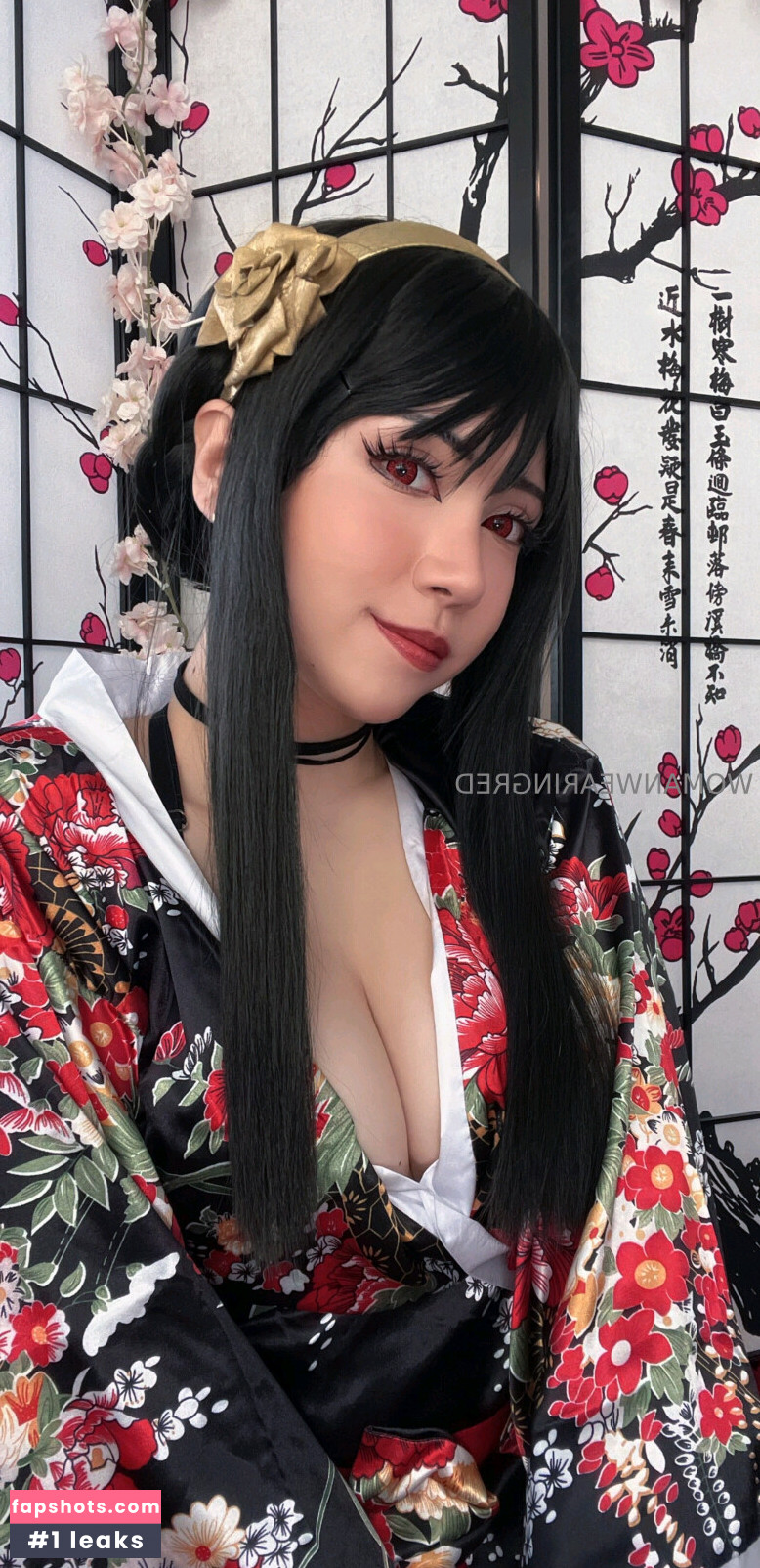 Buffbunnymika gallery photo #22