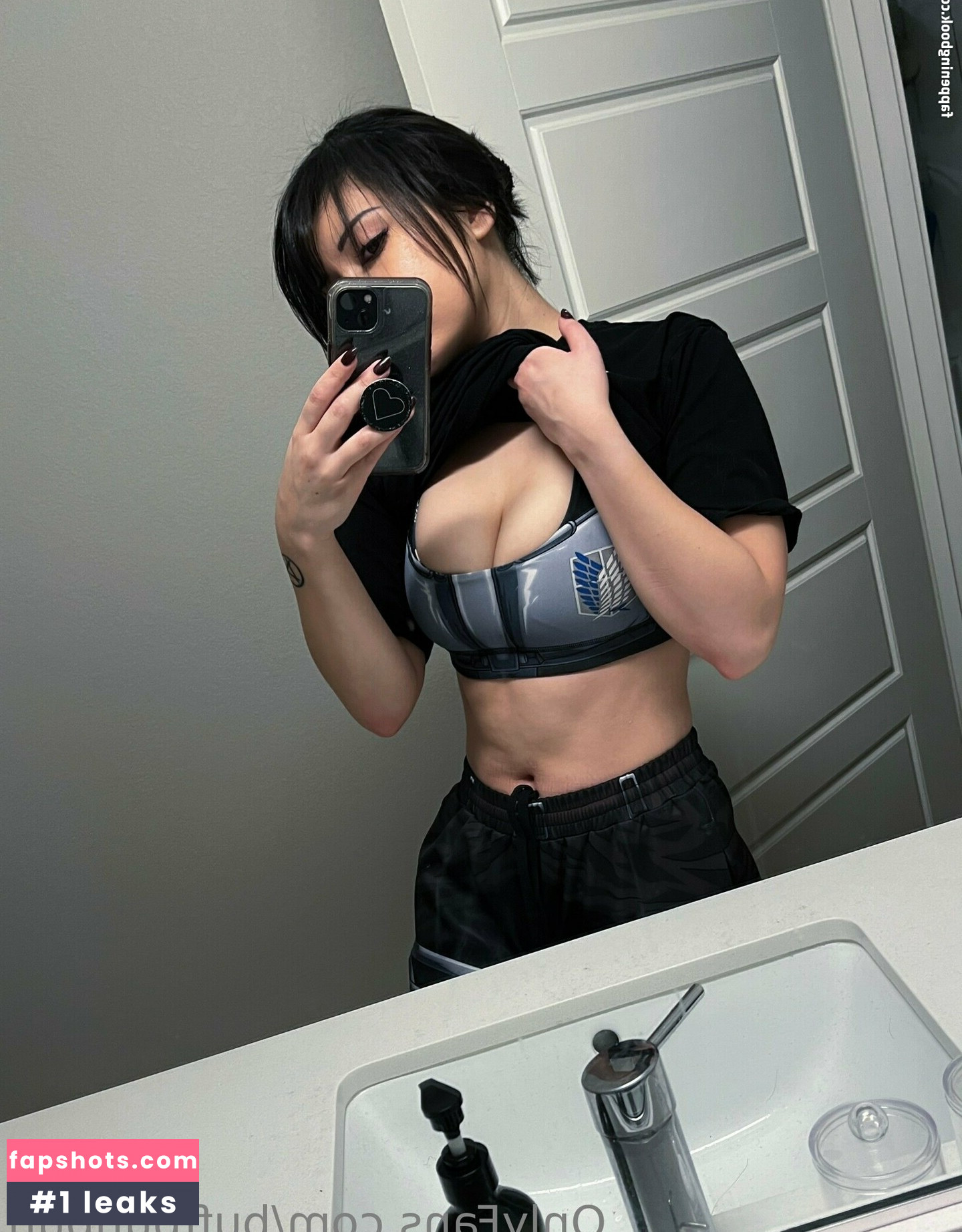 Buffbunnymika gallery photo #80