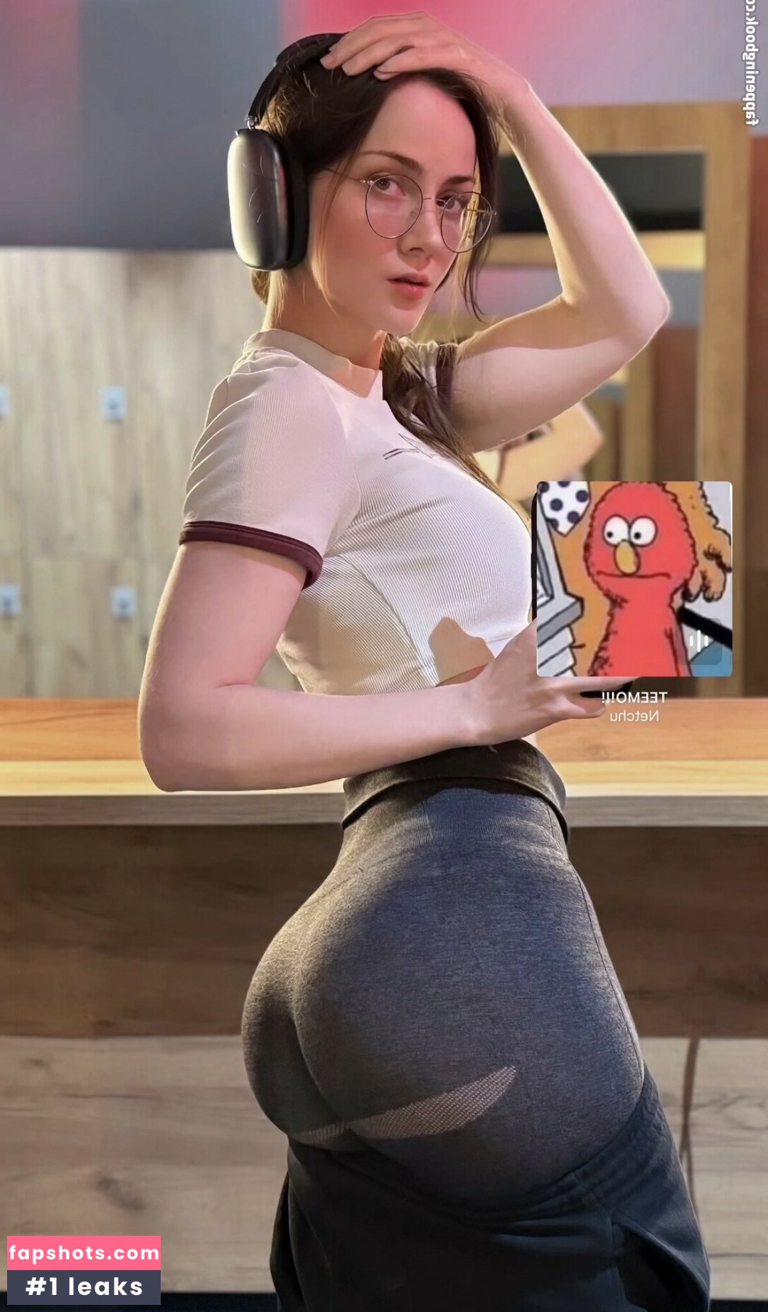 Buffmiffy gallery photo #9