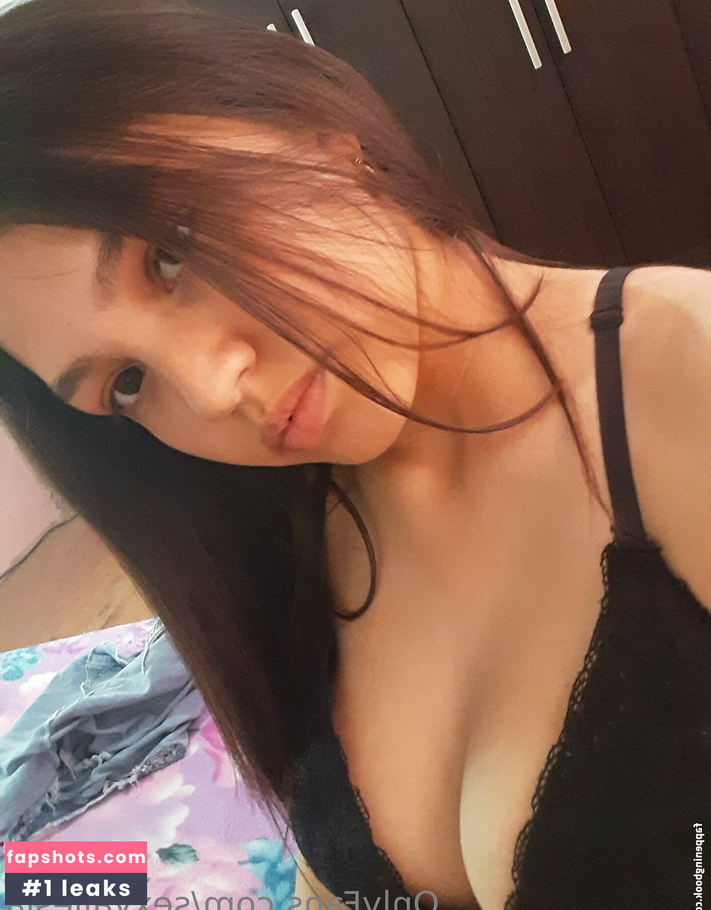 bunnyallesia gallery photo #14