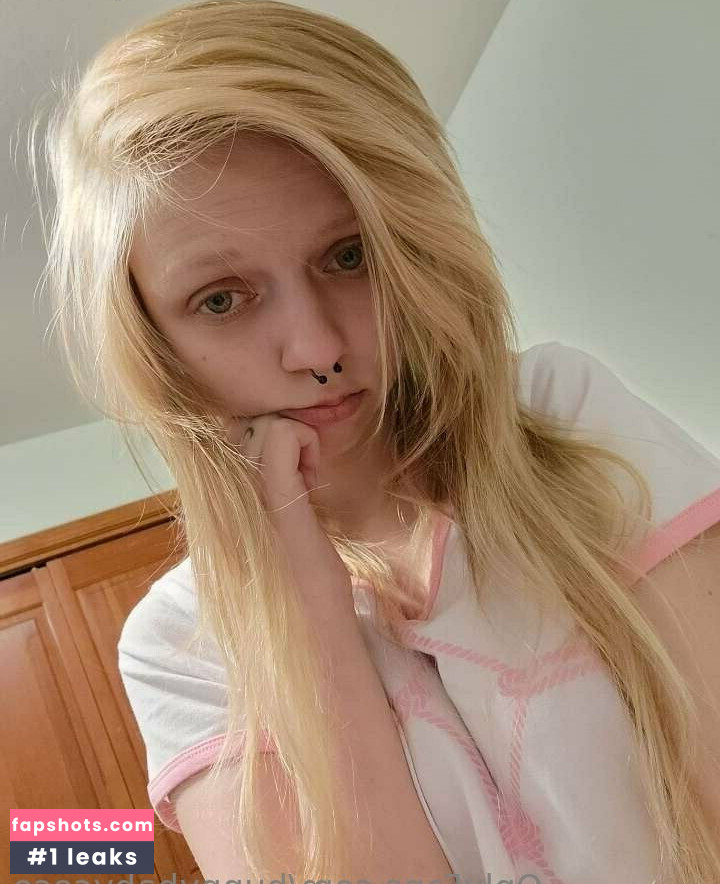 Bunnybabycece Filtración Desnuda OnlyFans Foto #11 - Fapshots