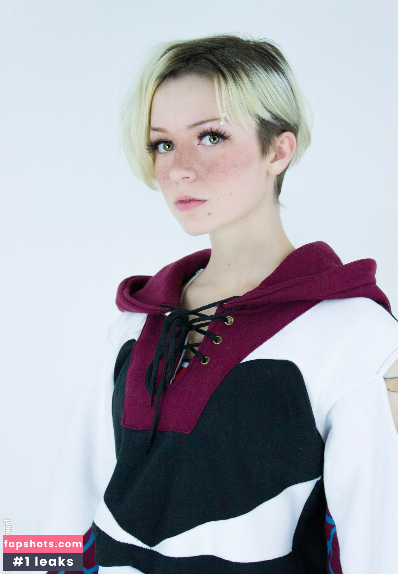 Bunnybii gallery photo #36