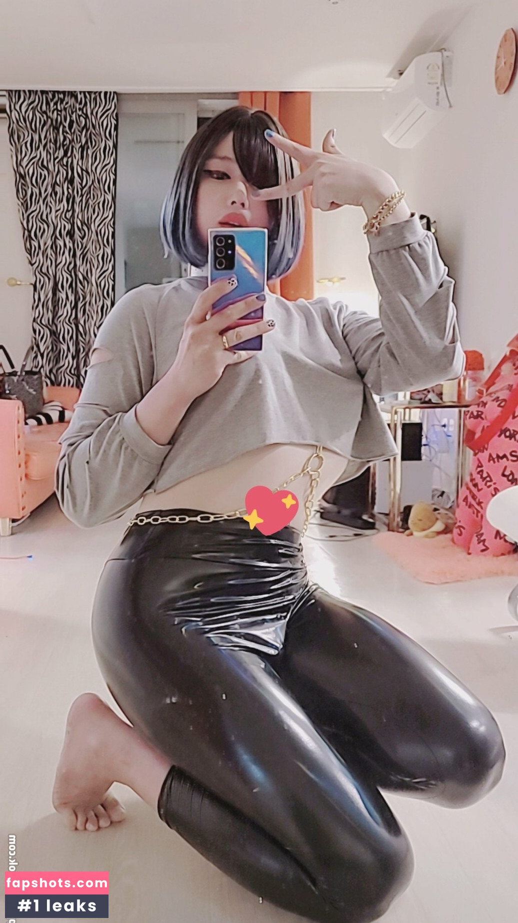 Bunnycatray nude babe gallery