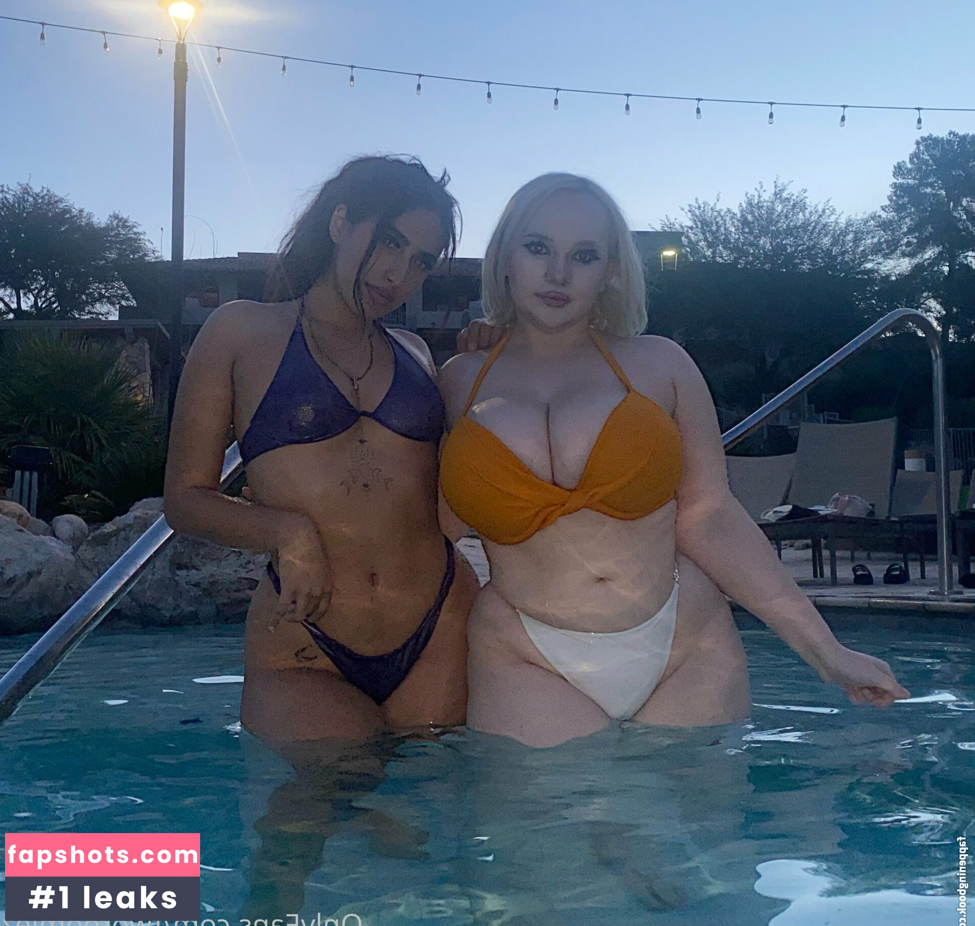 bunnygirl2x nude babe gallery