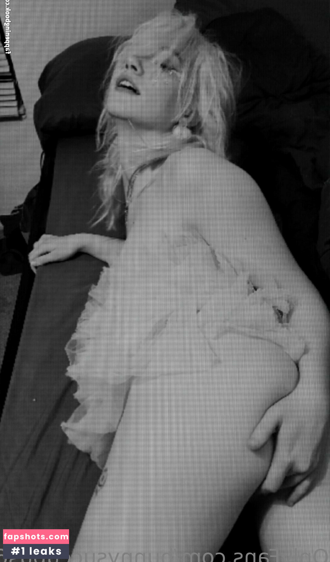 bunnysuccubus637 gallery photo #7