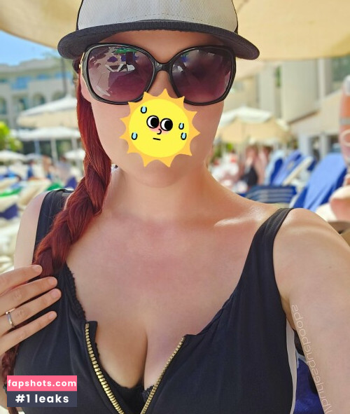Burlesqueboobs Nude Leaks OnlyFans - Fapshots