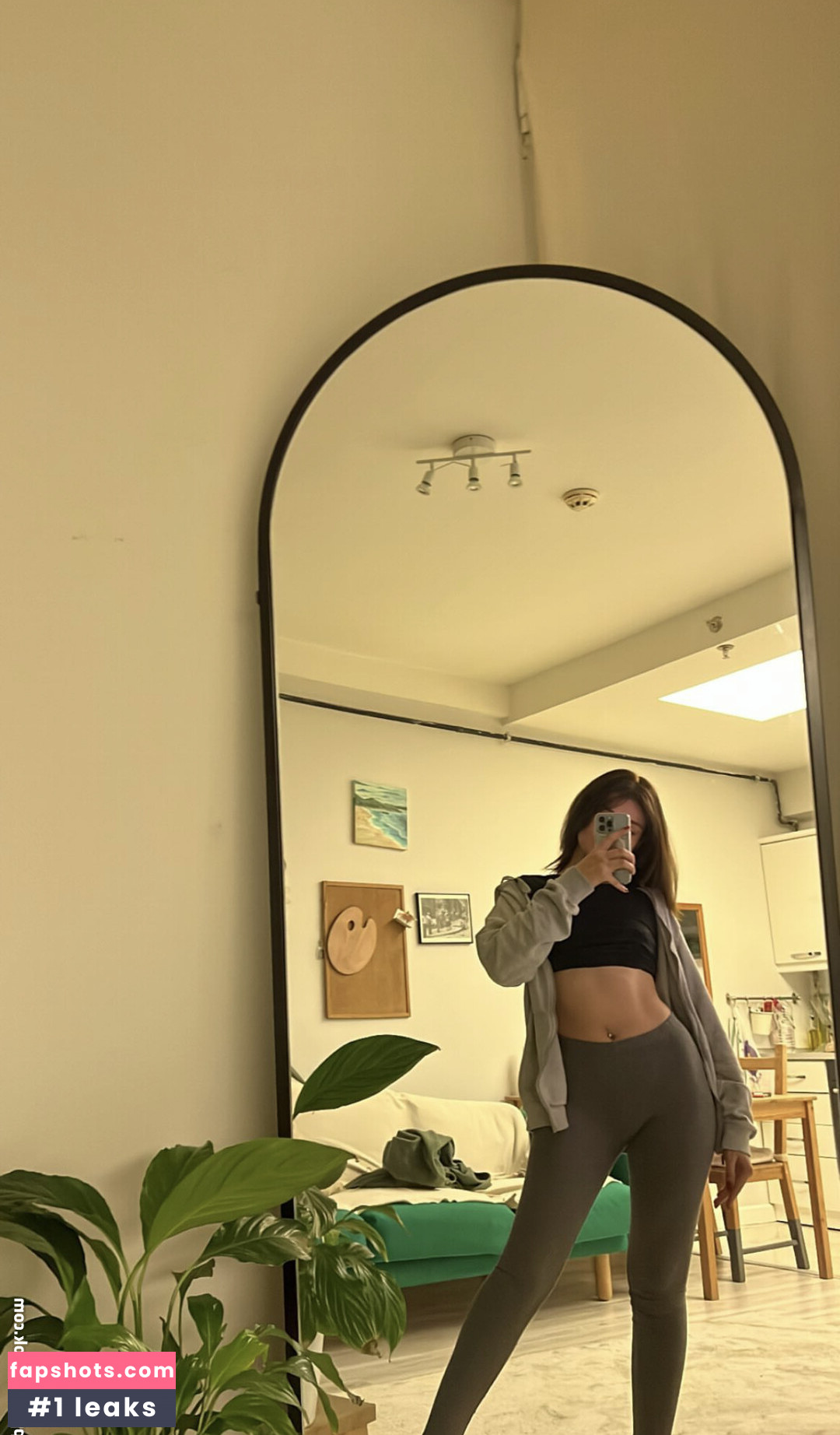 Buse Yılmaz gallery photo #24