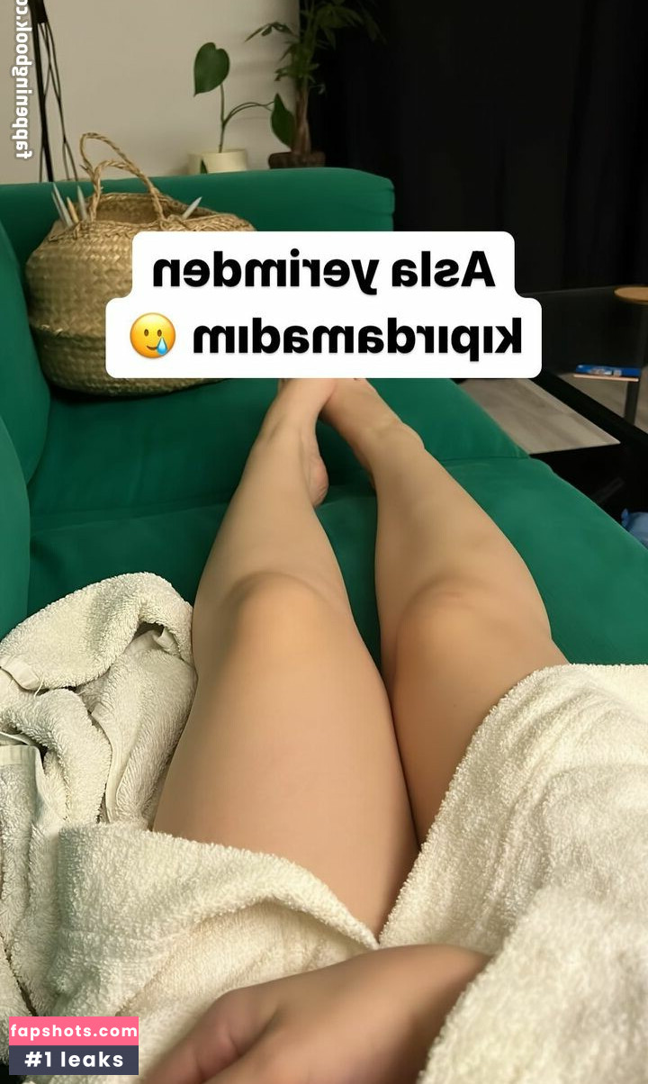 Buse Yılmaz gallery photo #30