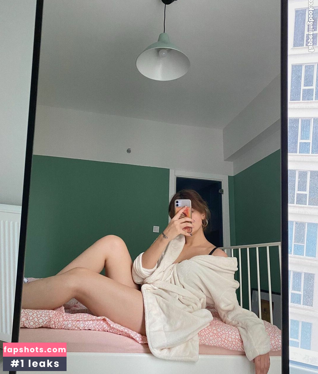 Buse Yılmaz gallery photo #44