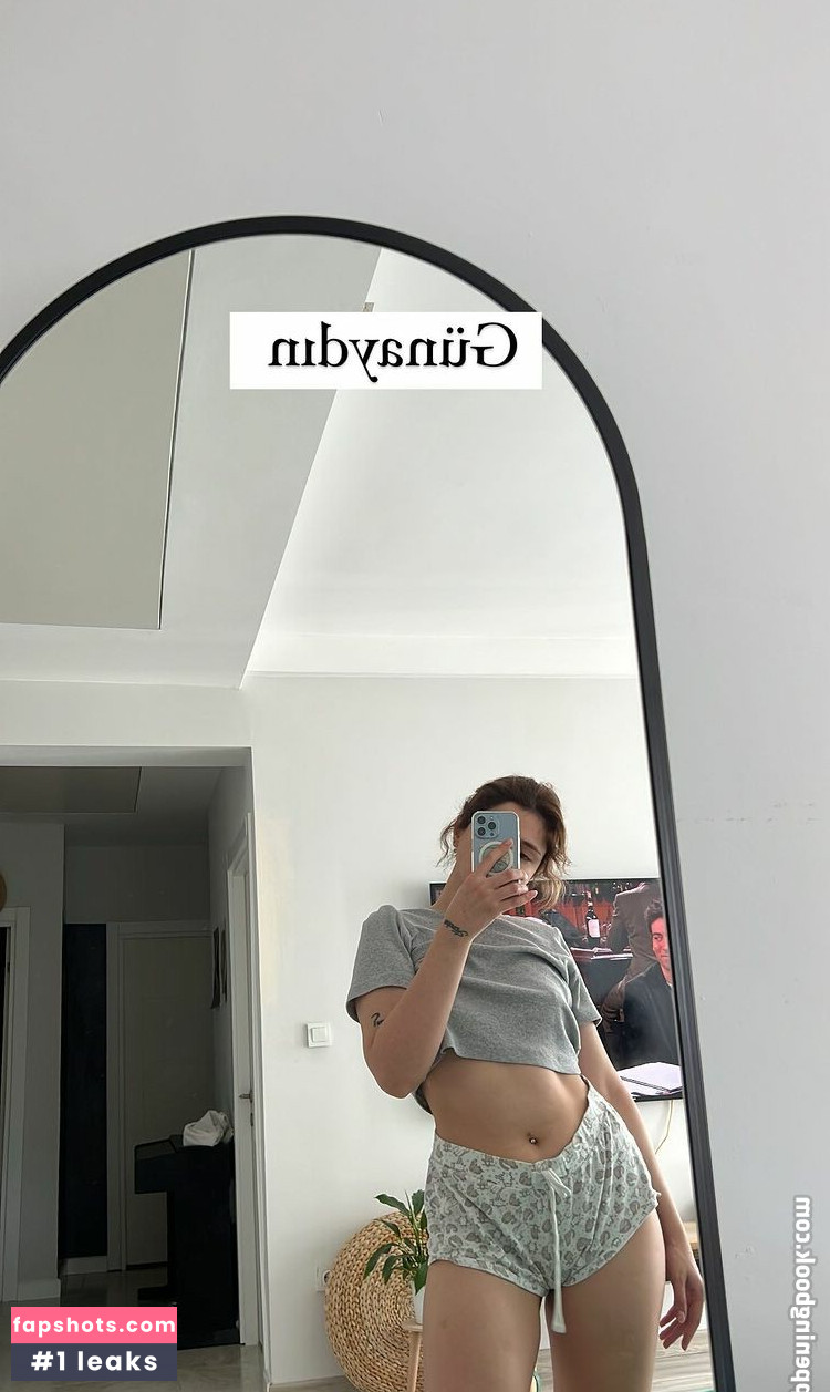 Buse Yılmaz gallery photo #49