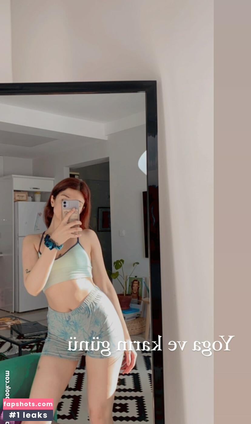 Buse Yılmaz gallery photo #6