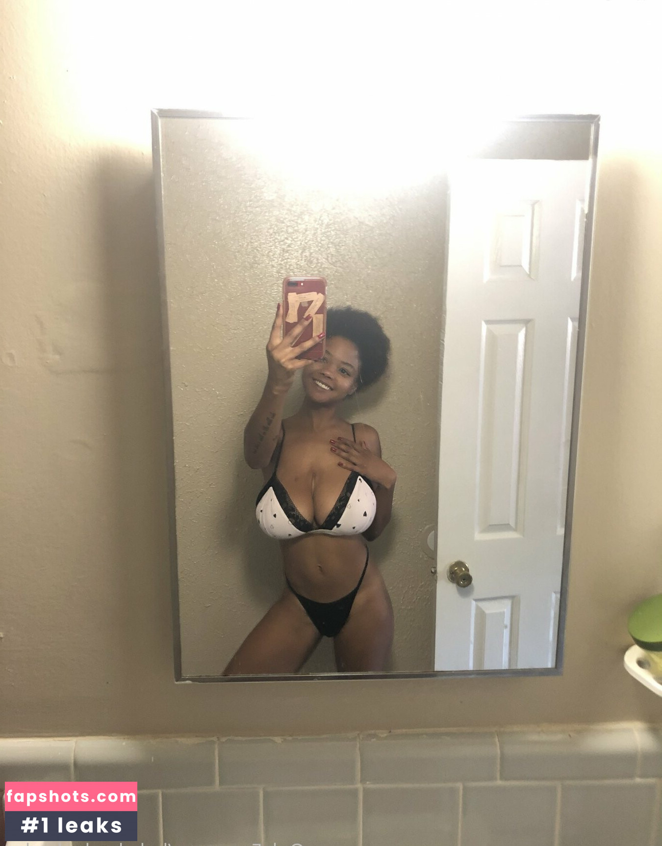 Bush Baby gallery photo #20