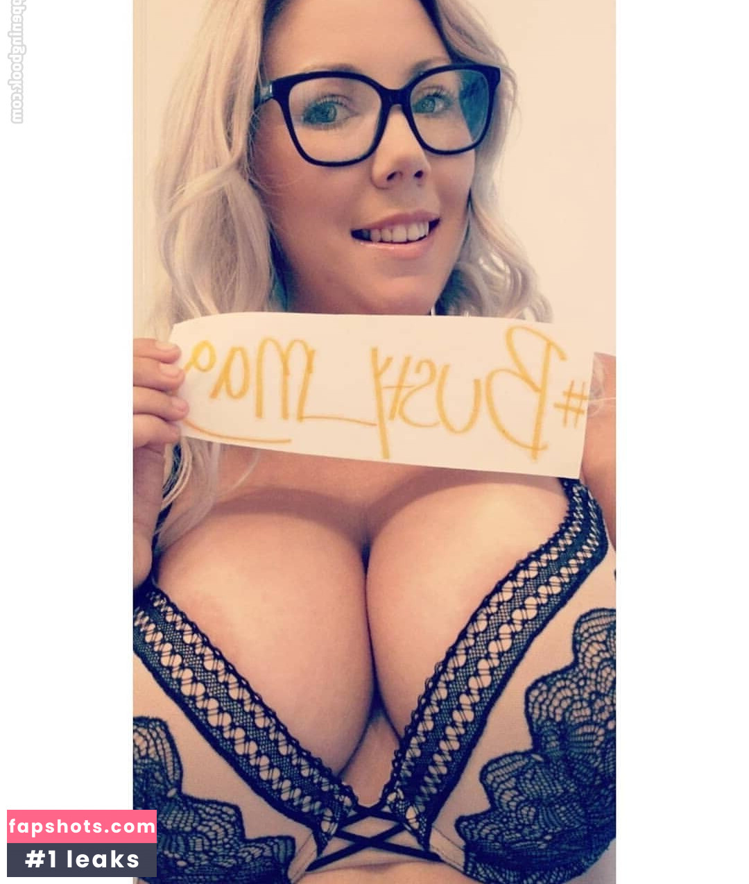 Busty Magazine gallery photo #3