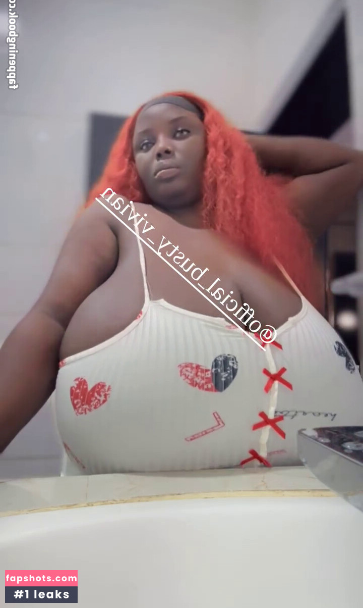 Busty Vivian Nahé úniky fotek pouze od fanoušků #2 - Fapshots