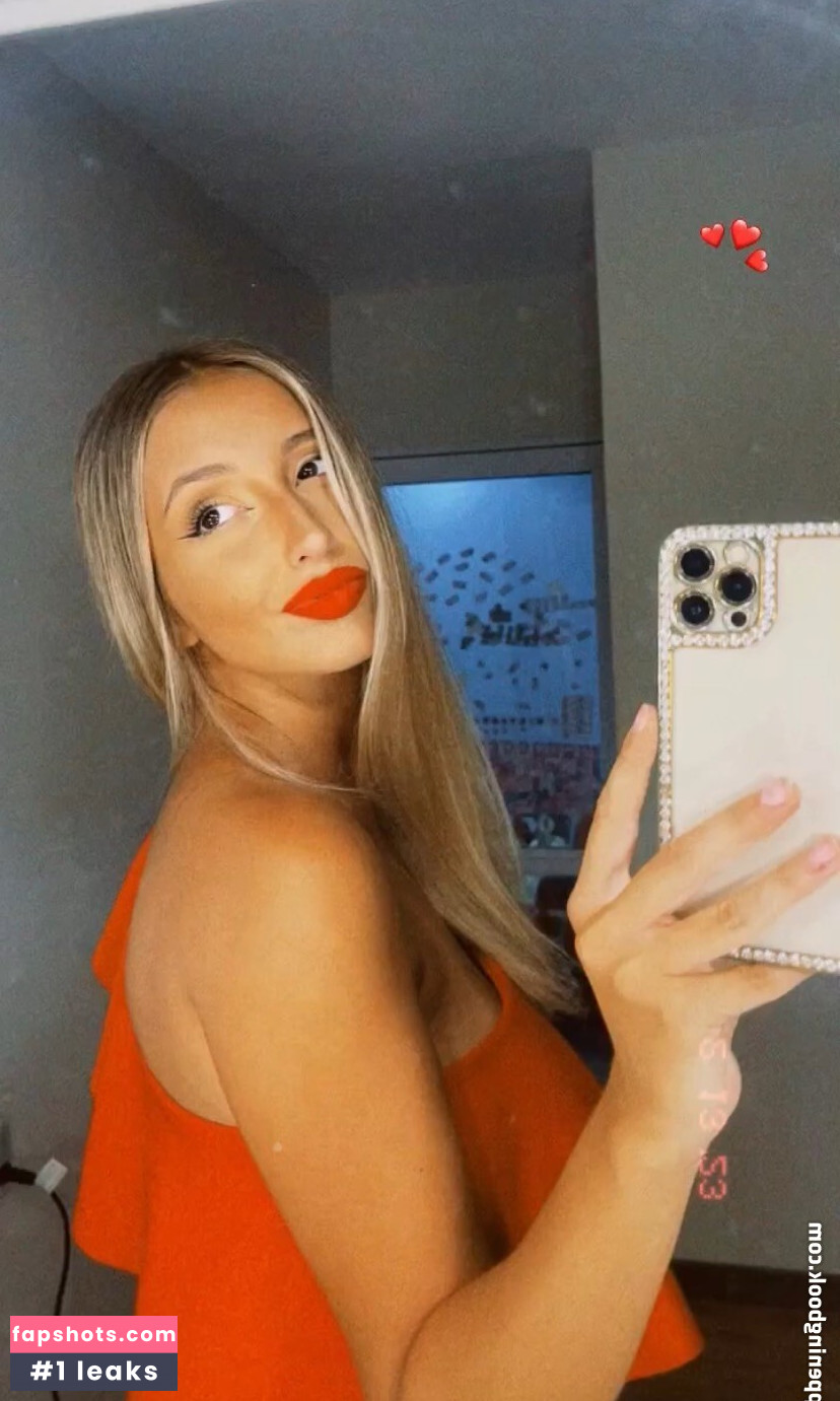 BustyAna gallery photo #40