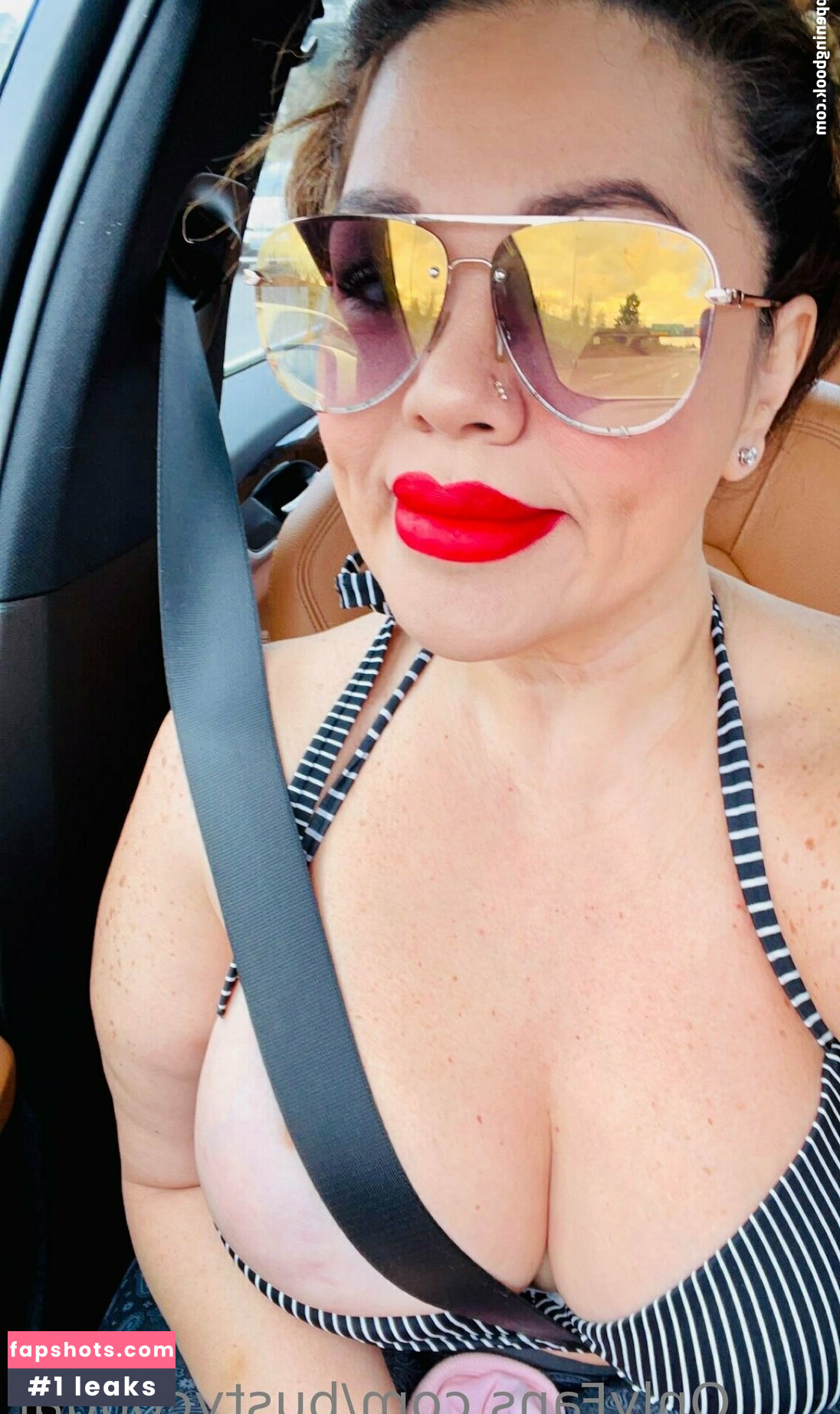 bustycougar Nahé úniky fotek pouze od fanoušků #34 - Fapshots