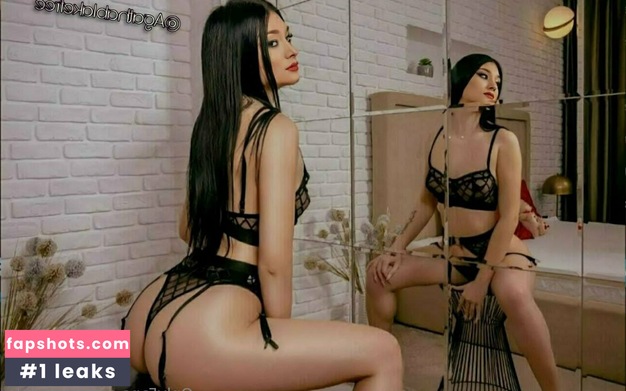 bustylola gallery photo #113