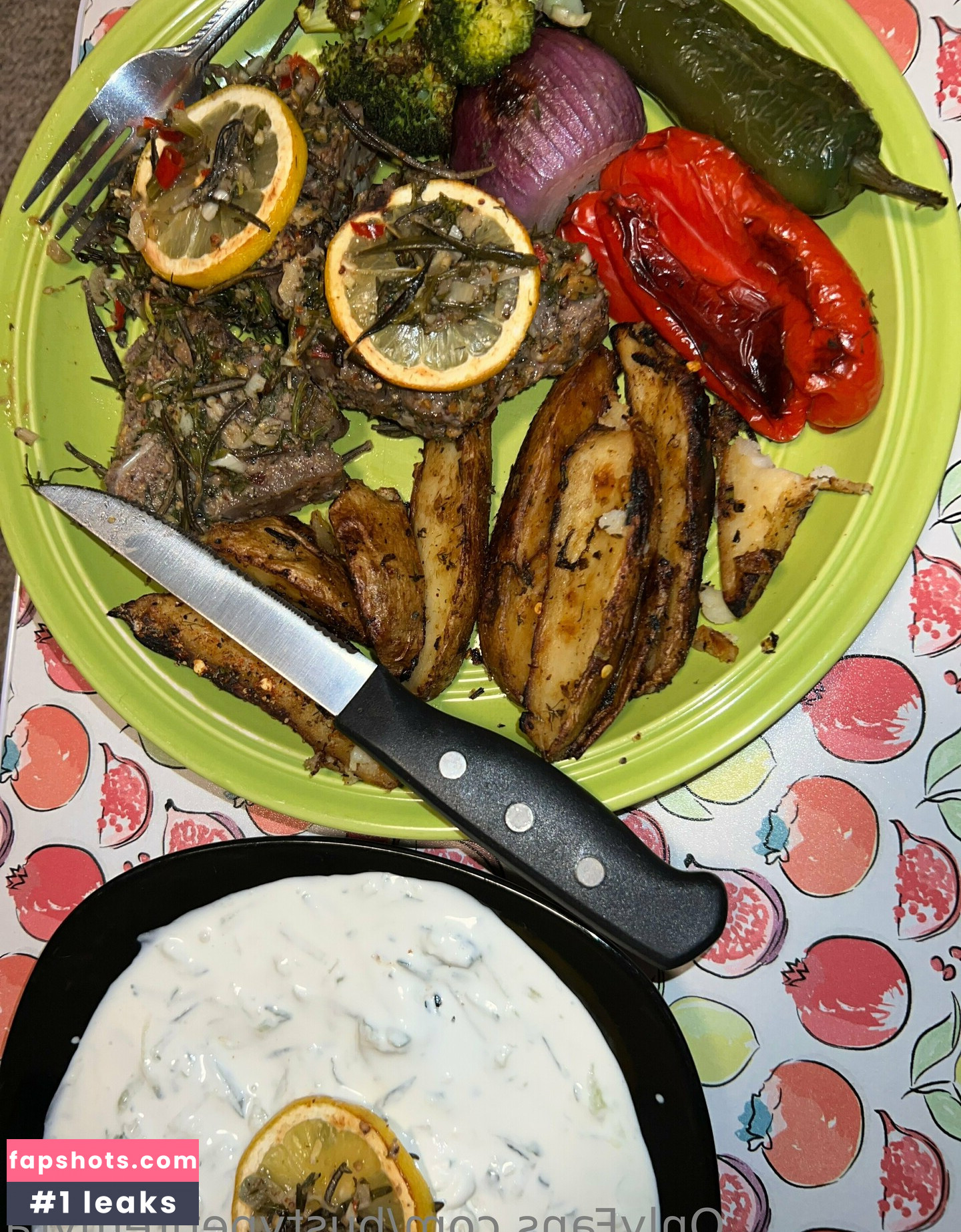 bustypetitemyra gallery photo #24