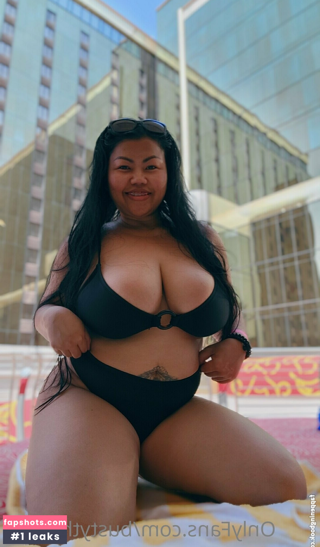 bustythaigirlx gallery photo #25