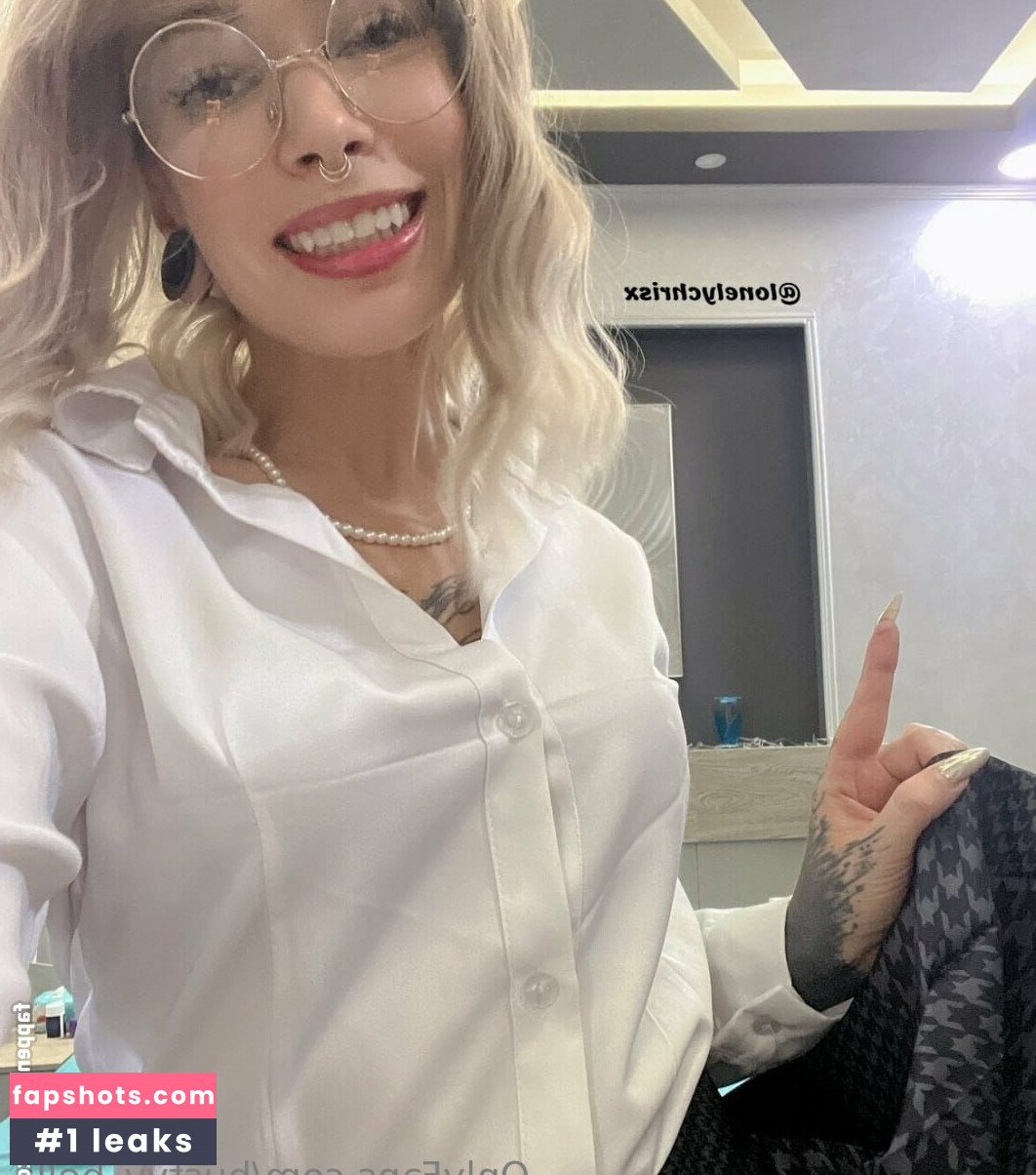 bustyy_bella gallery photo #2