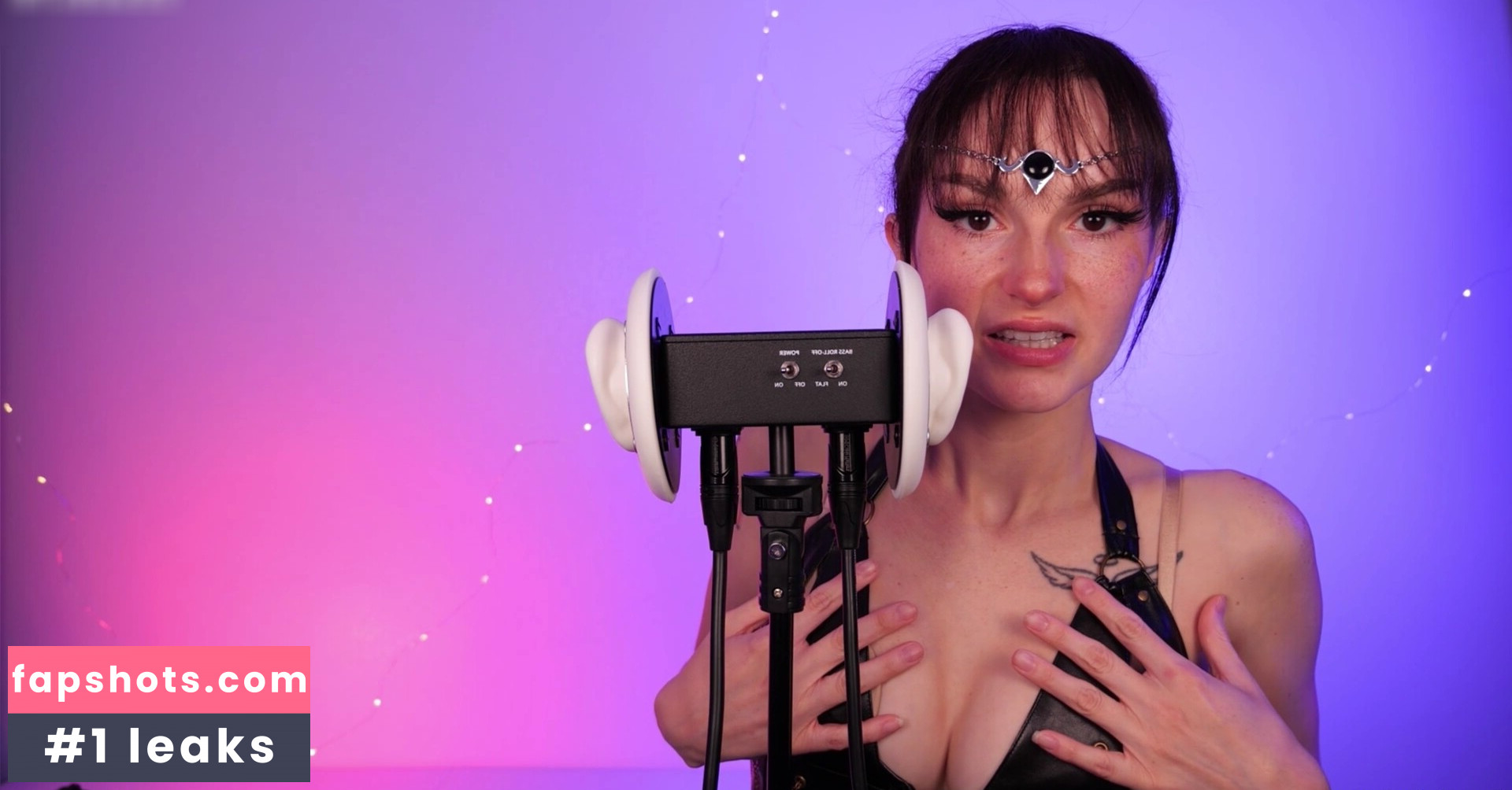 Busy B ASMR gallery photo #181