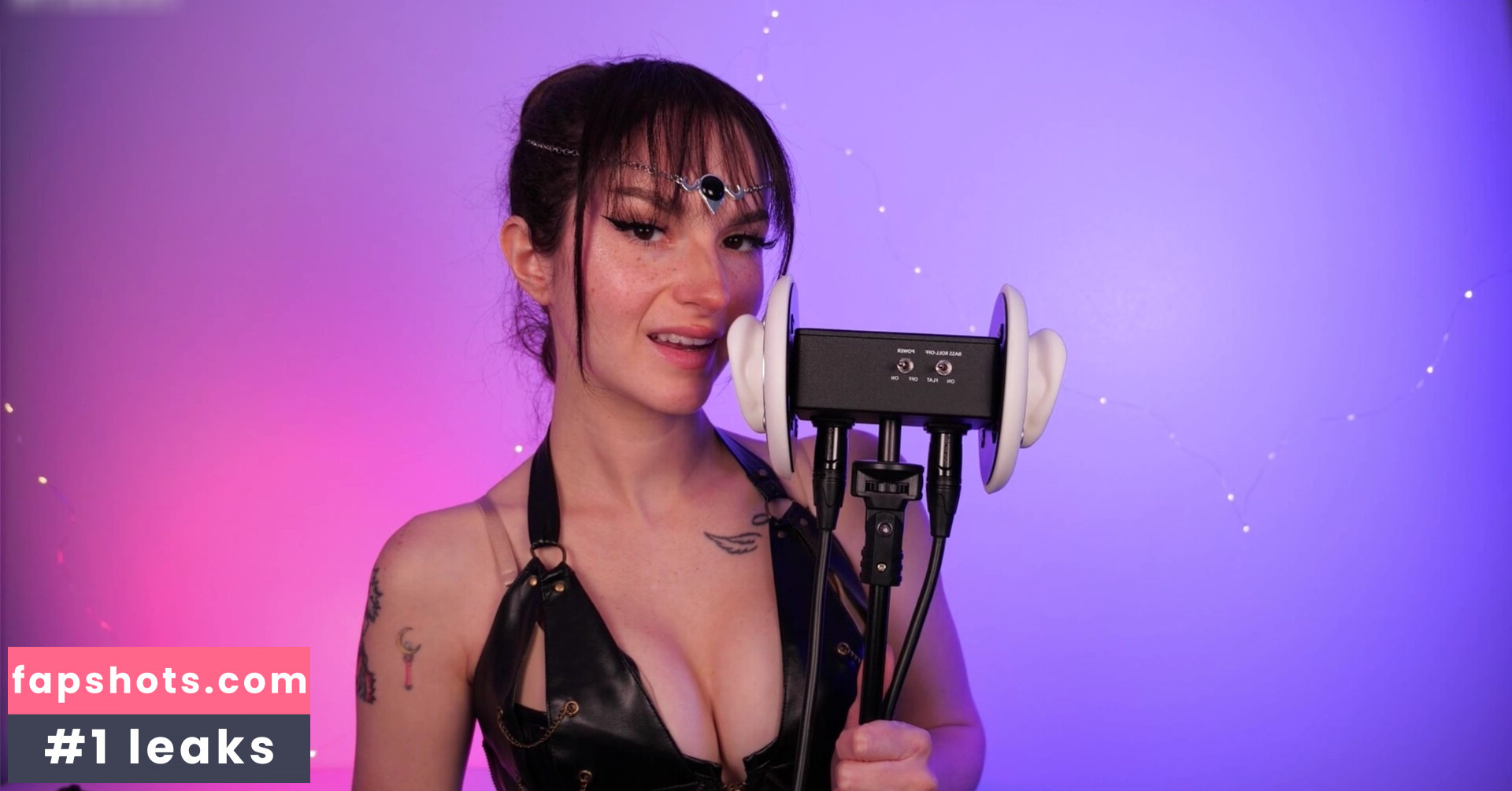 Busy B ASMR gallery photo #182