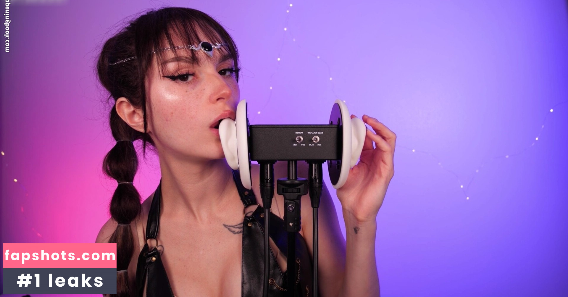 Busy B ASMR gallery photo #183