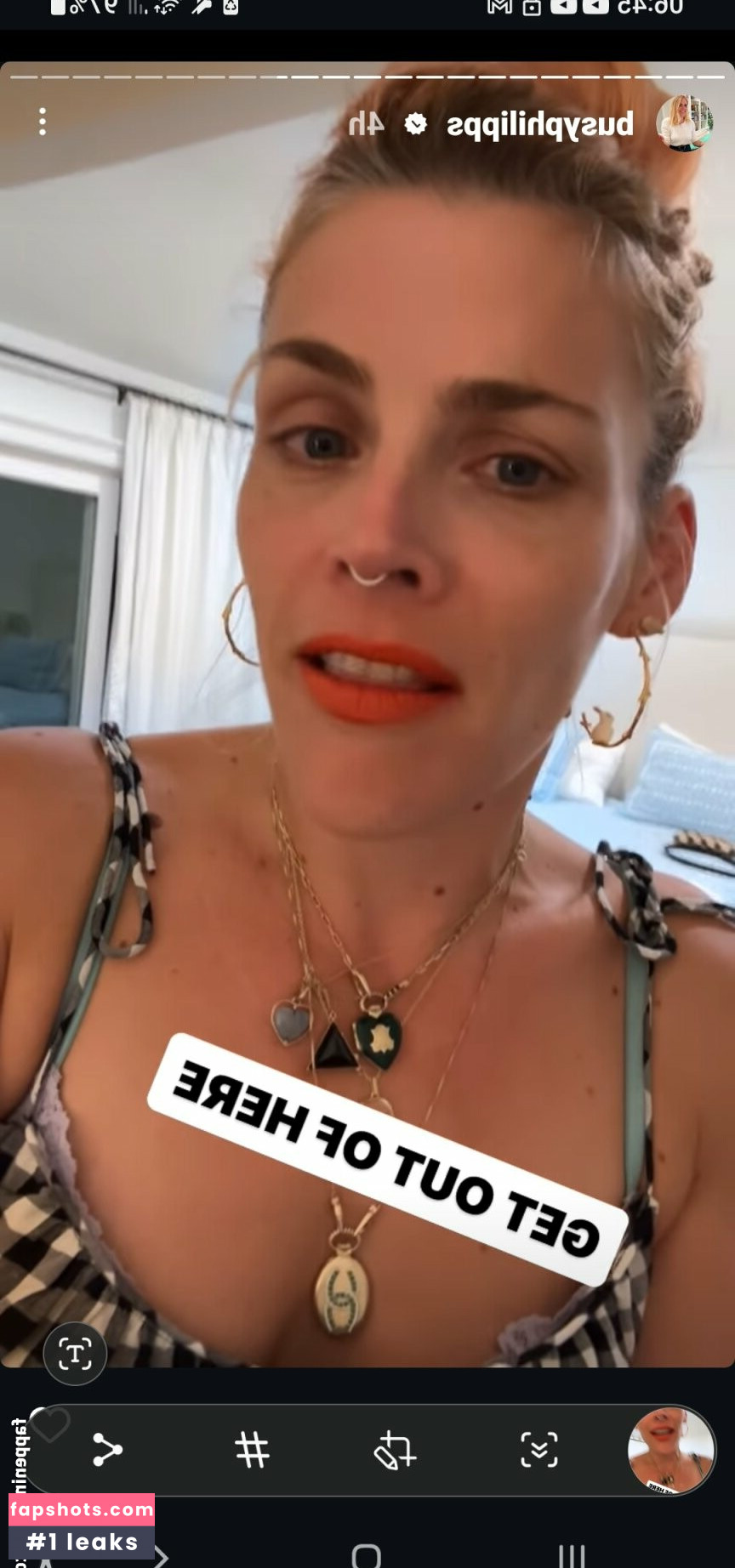 Busy Philipps gallery photo #12