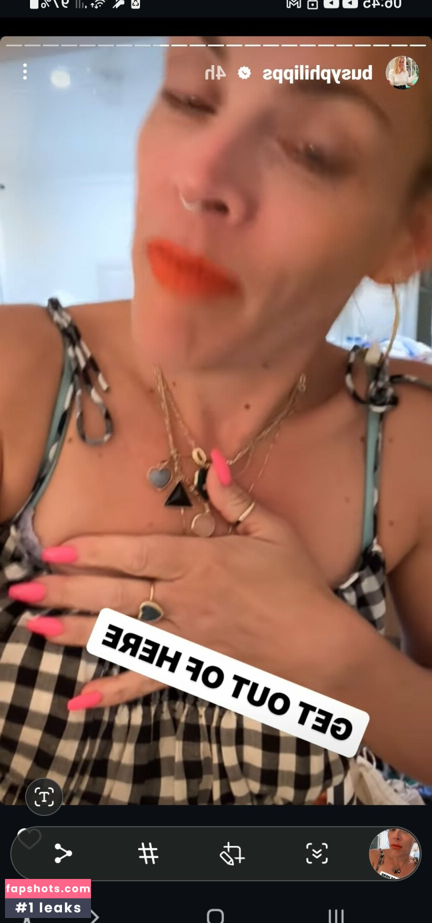 Busy Philipps gallery photo #5