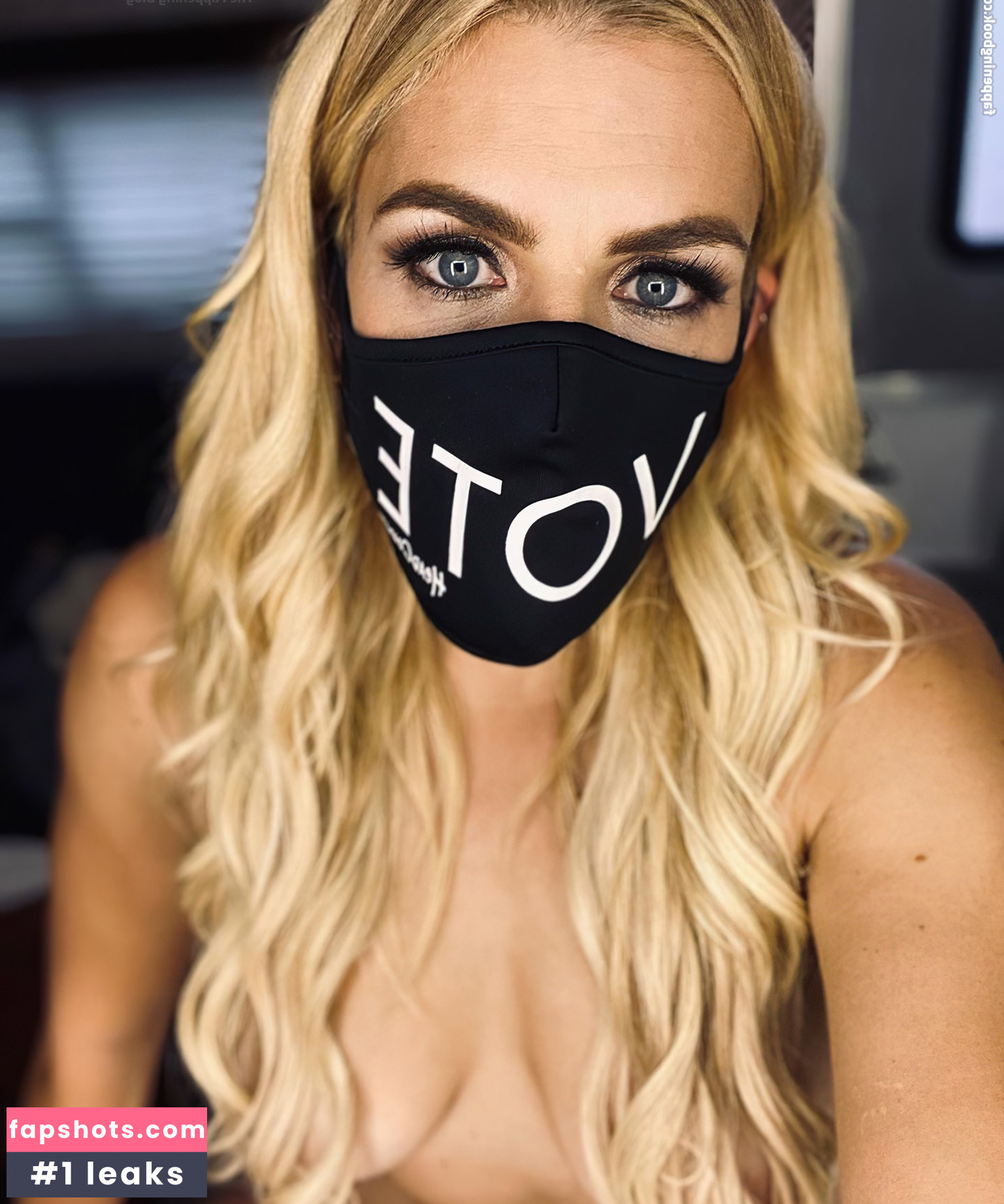 Busy Philipps gallery photo #41