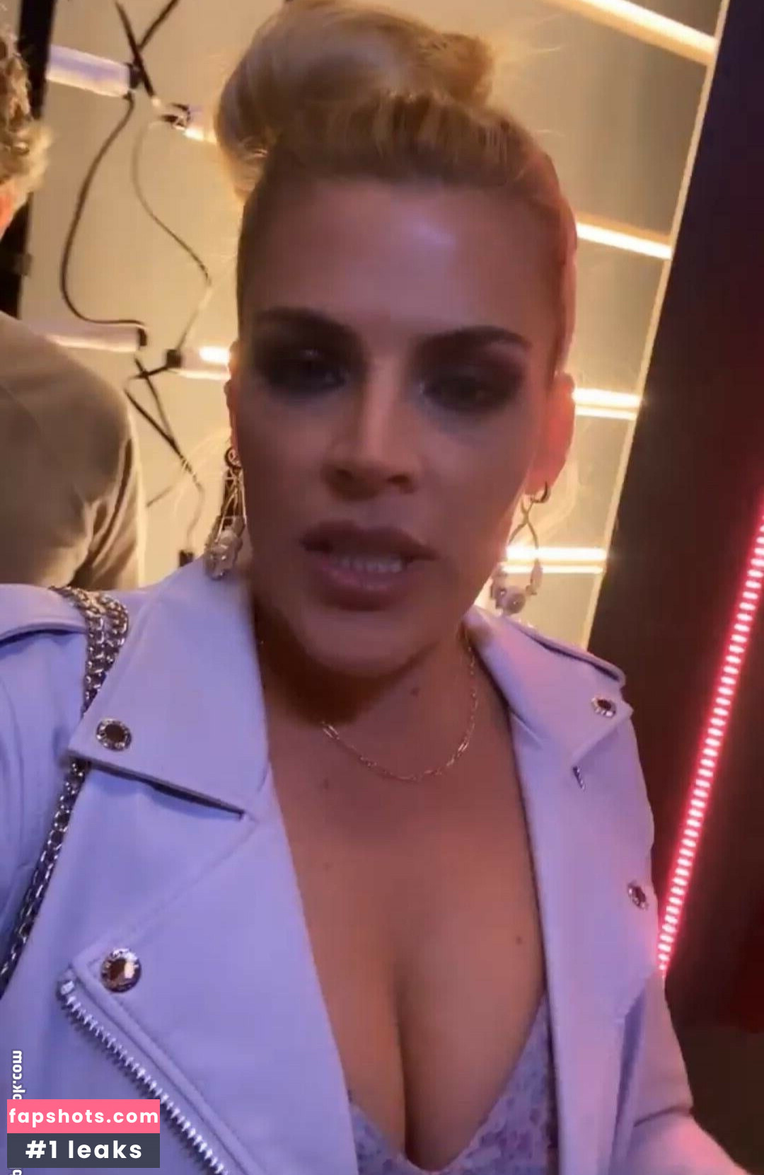 Busy Phillips Nahé úniky fotek pouze od fanoušků #11 - Fapshots