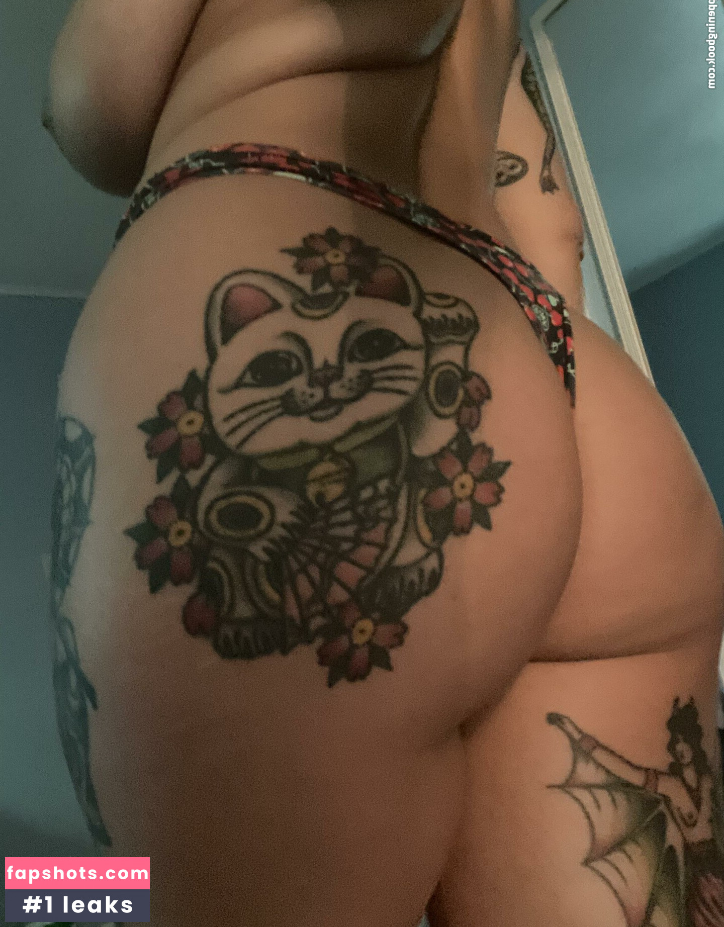 BusySlut gallery photo #5