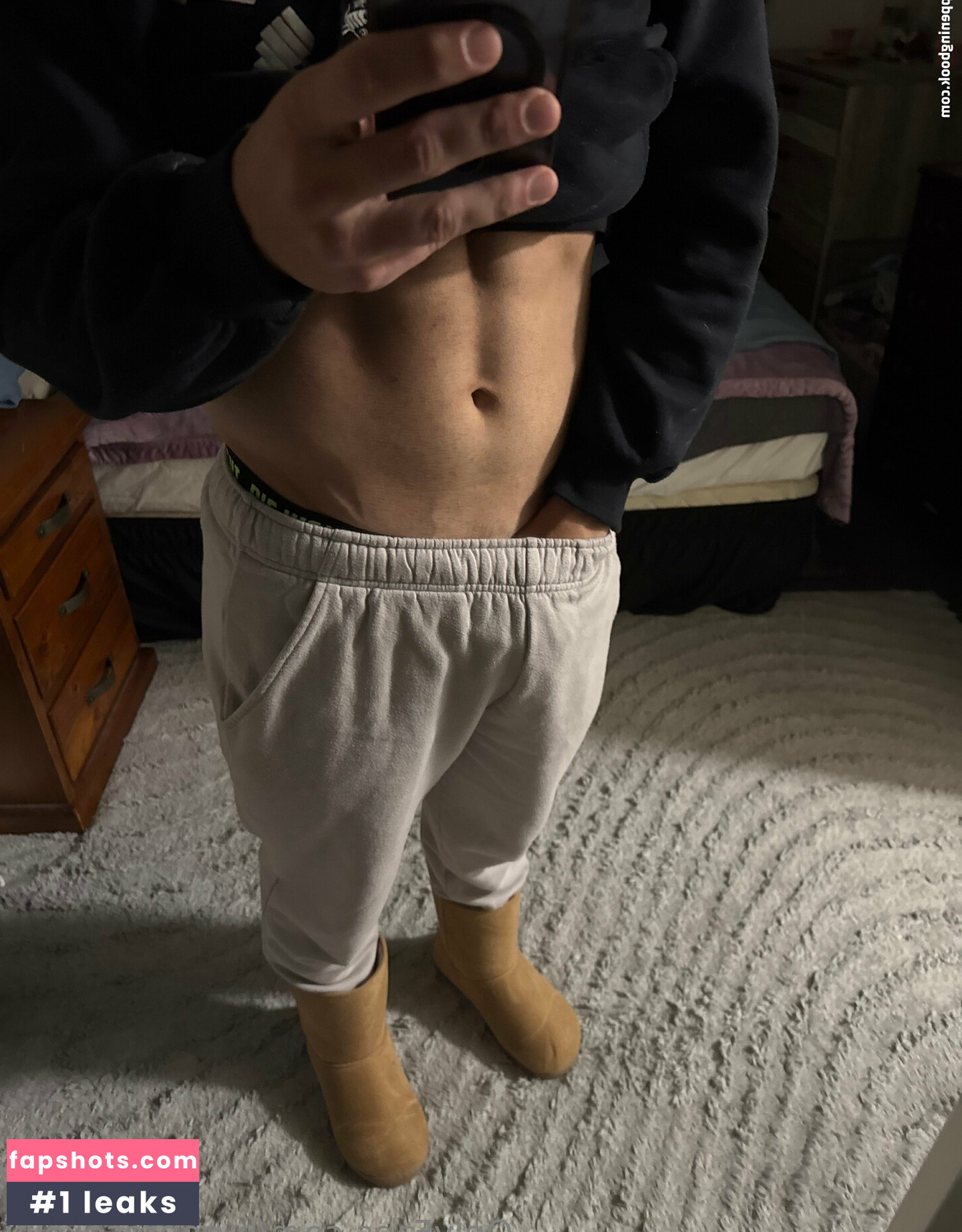 byronrosekelly nude babe gallery