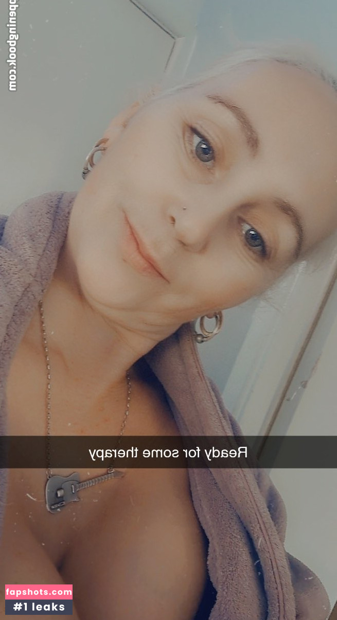 C.L Hart nude babe gallery