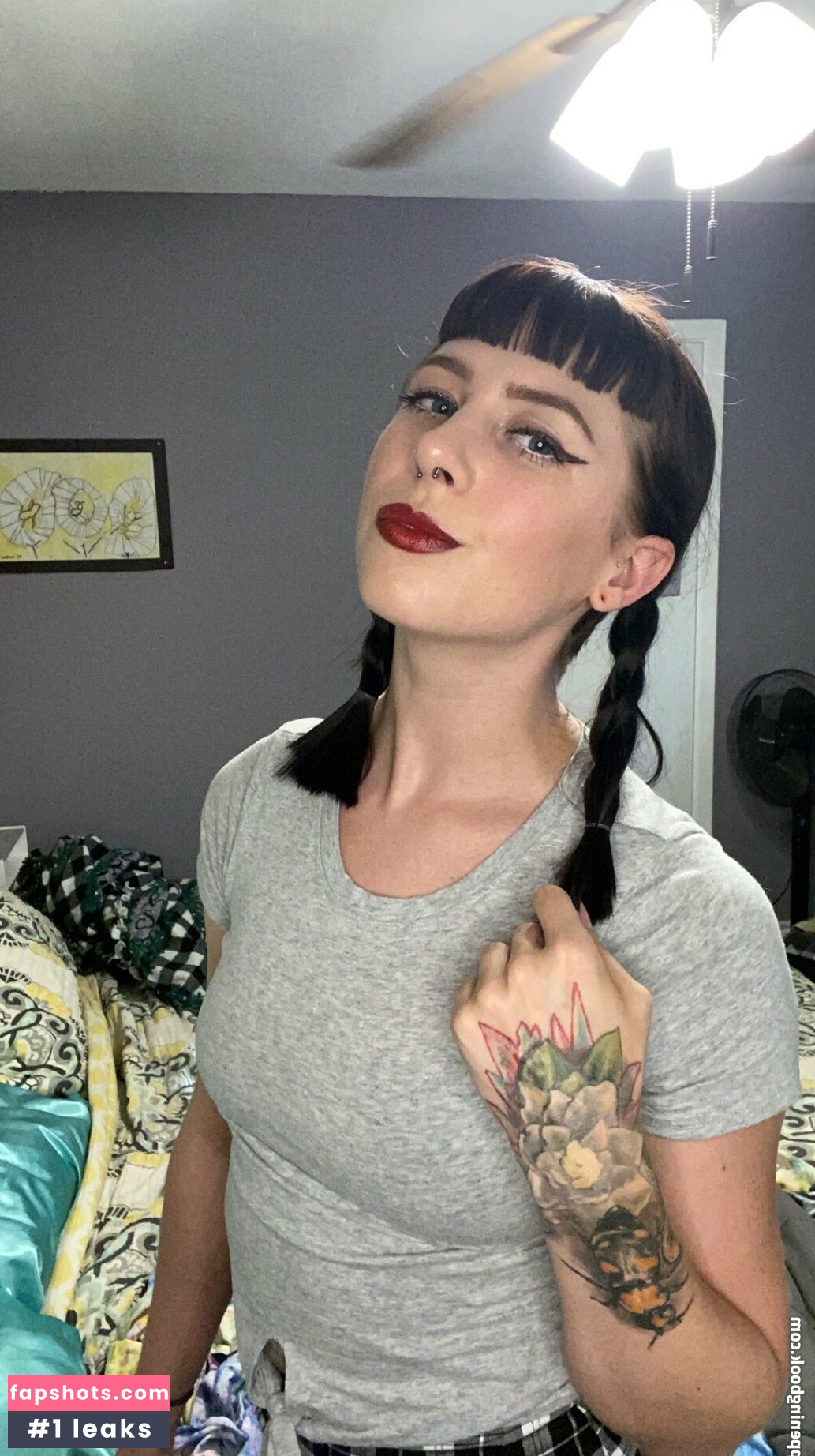 c_reign gallery photo #9