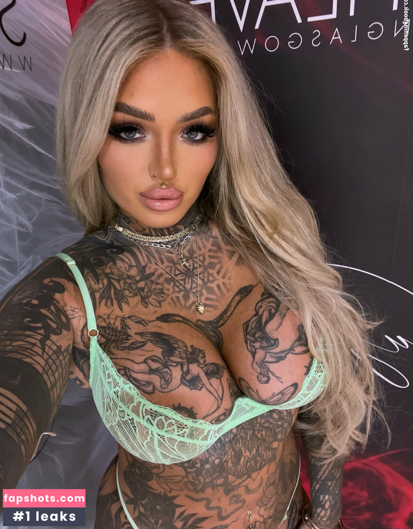 c4llie gallery photo #16