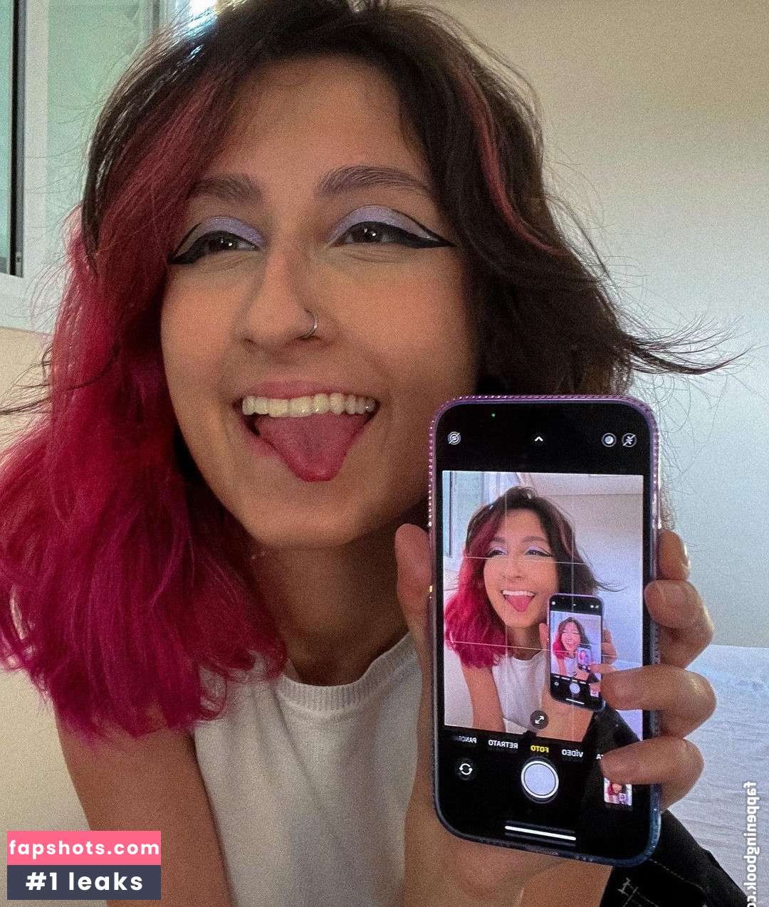 Caarolinga nude babe gallery