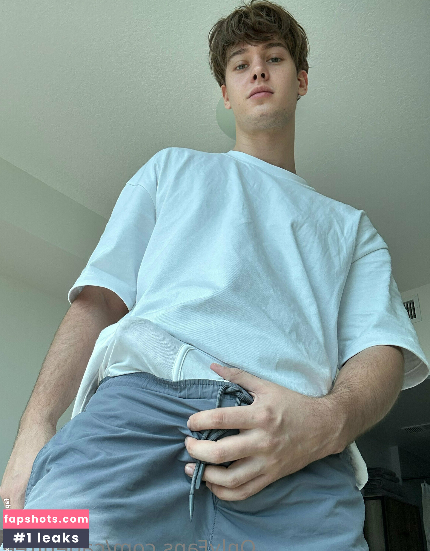 cadenfree nude babe gallery