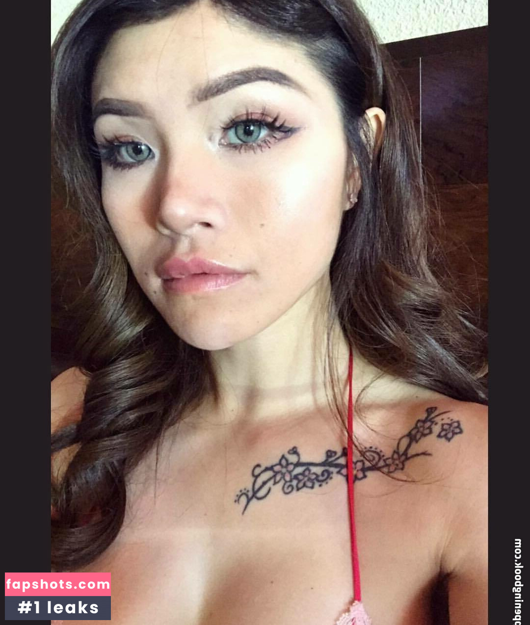 Cafe Lu Girls gallery photo #15