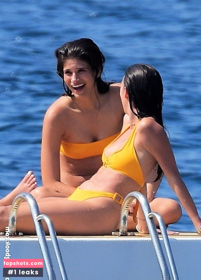 Cairo Dwek gallery photo #26