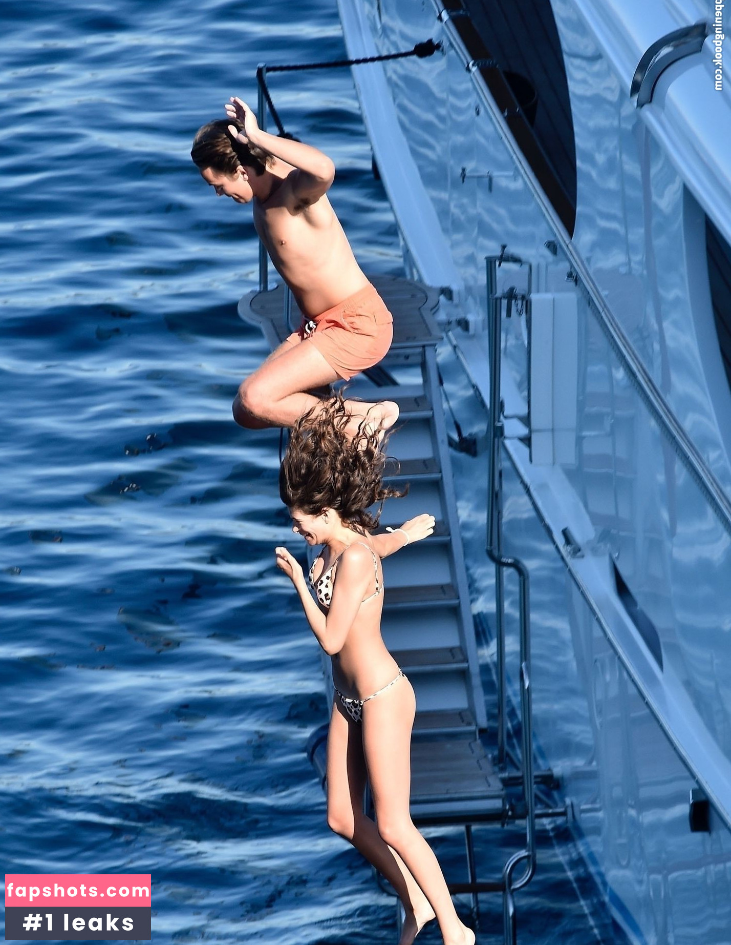 Cairo Dwek gallery photo #74