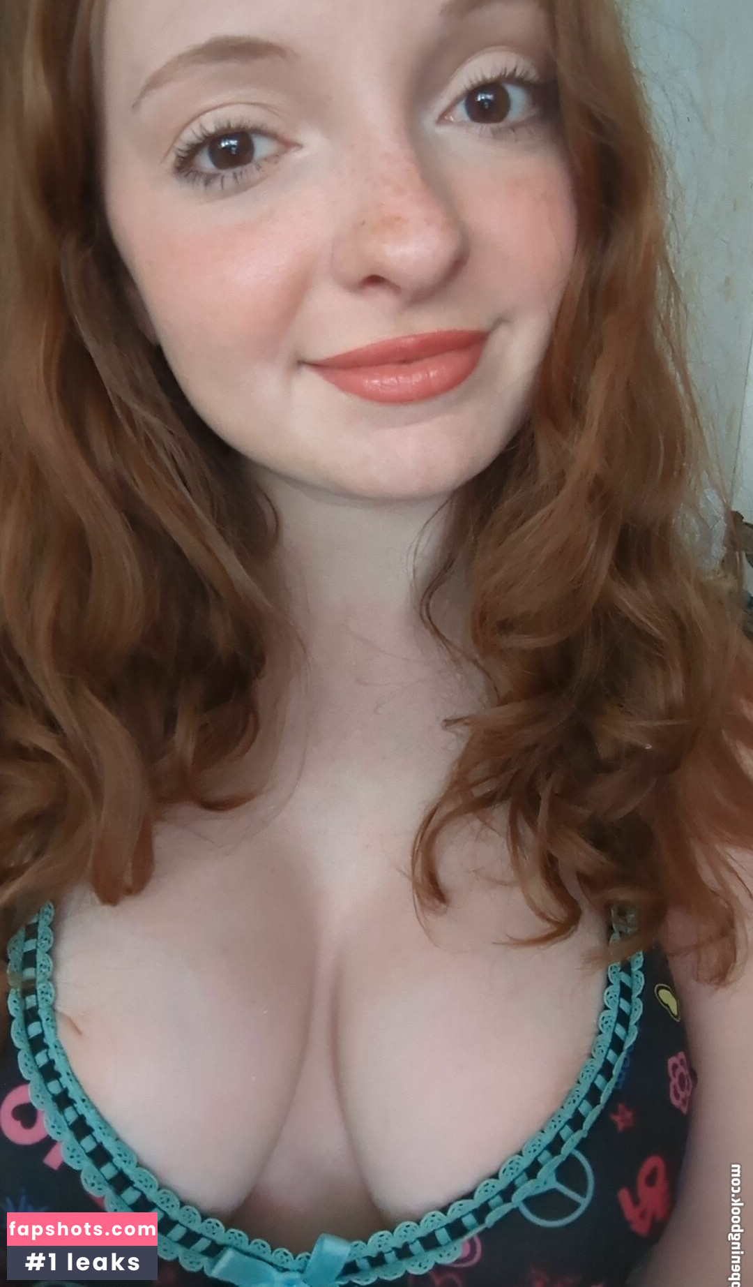 cait_linh gallery photo #15