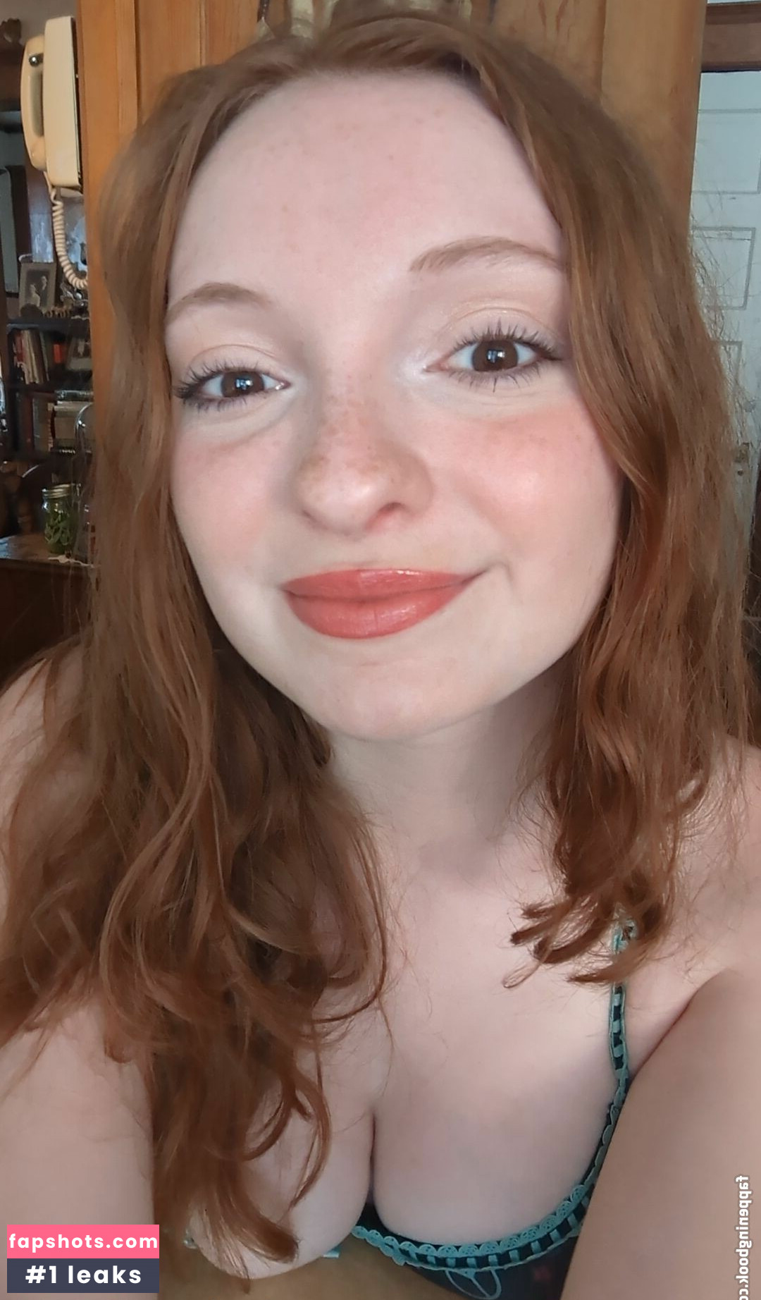 cait_linh gallery photo #18