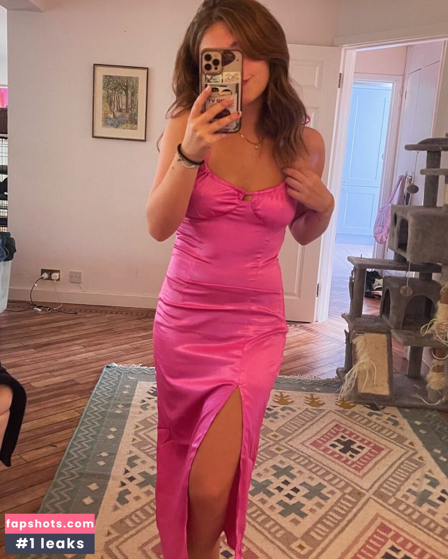 Caitibugzz gallery photo #14