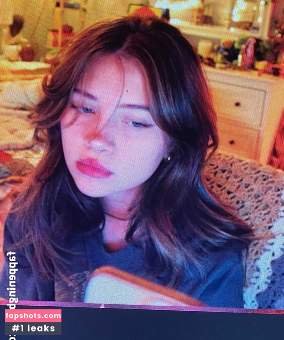 Caitibugzz gallery photo #7