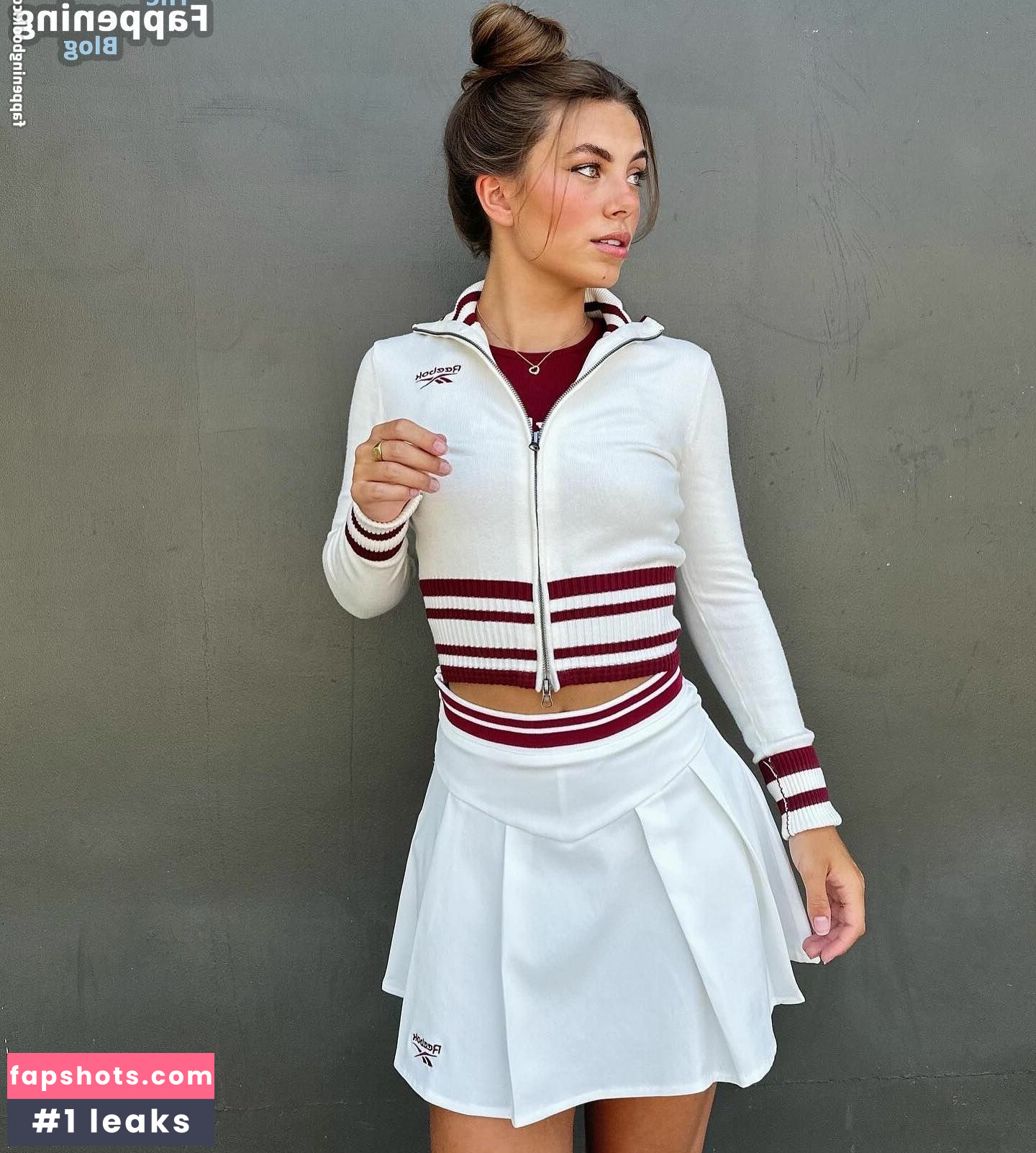 Caitlin Carmichael gallery photo #5