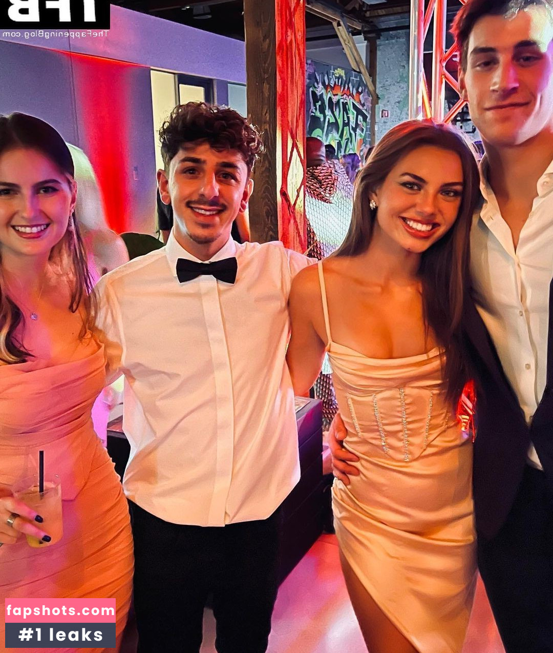 Caitlin Carmichael gallery photo #55